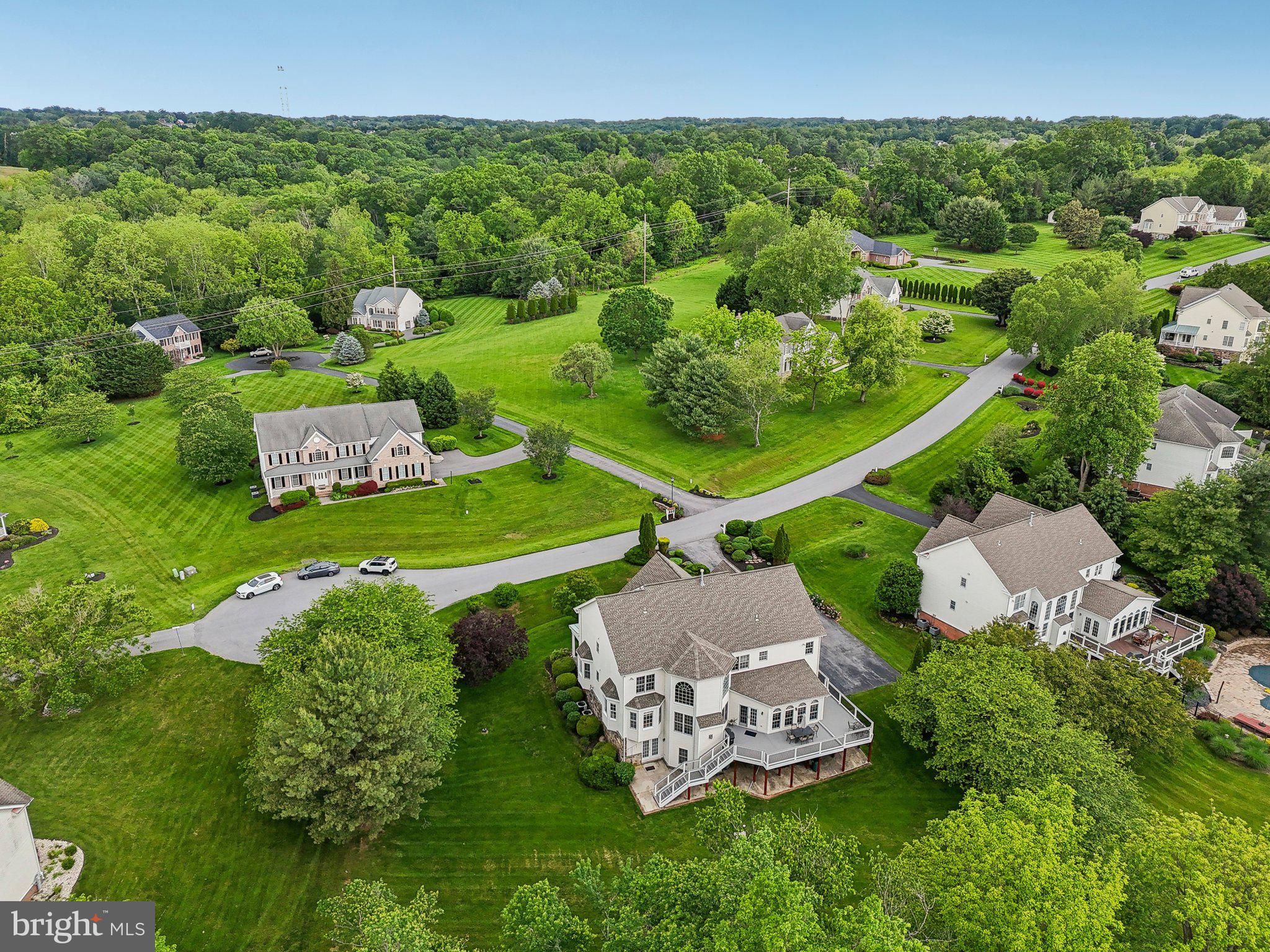 RIVER DOWNS - Residential