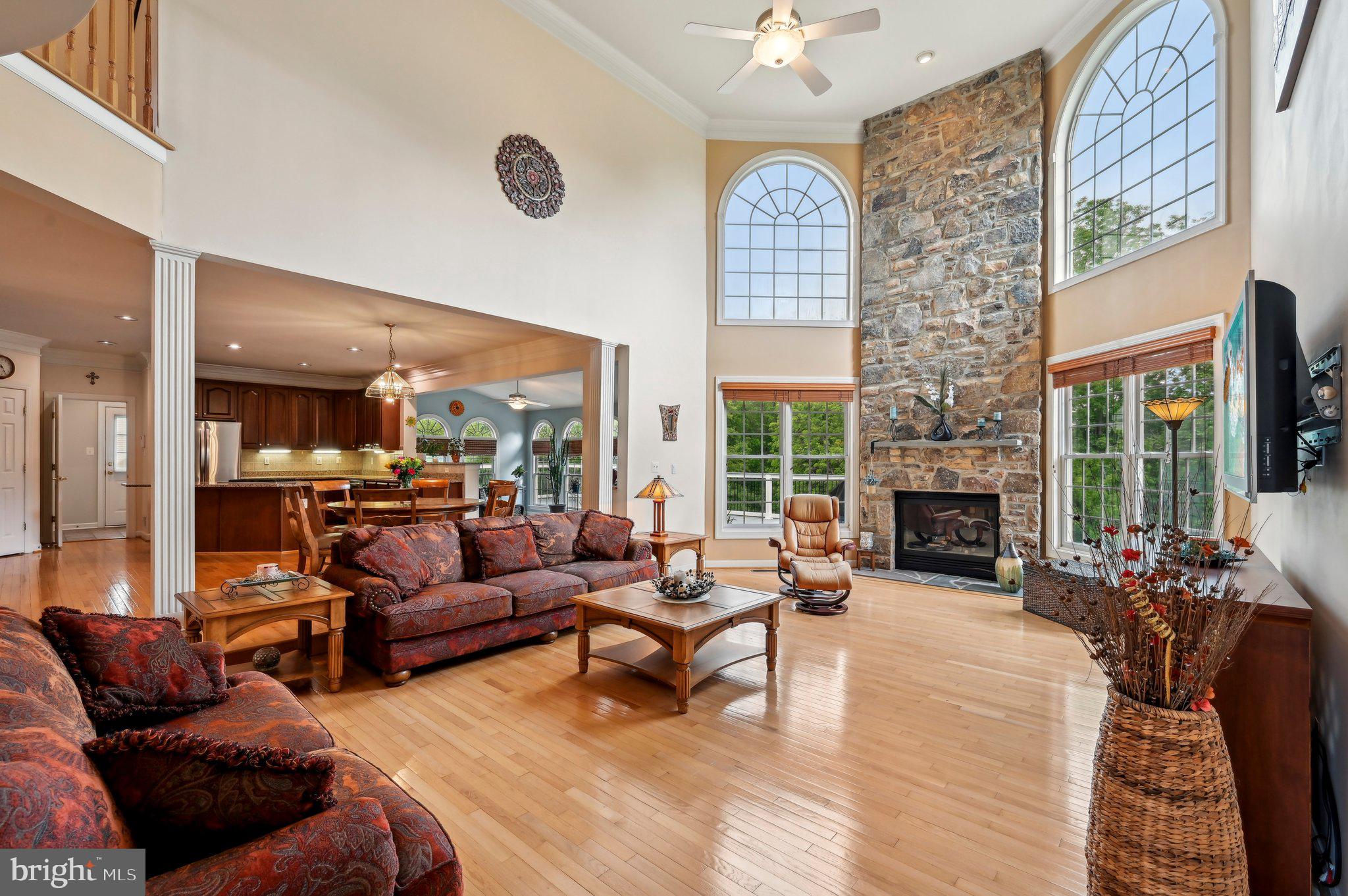 RIVER DOWNS - Residential