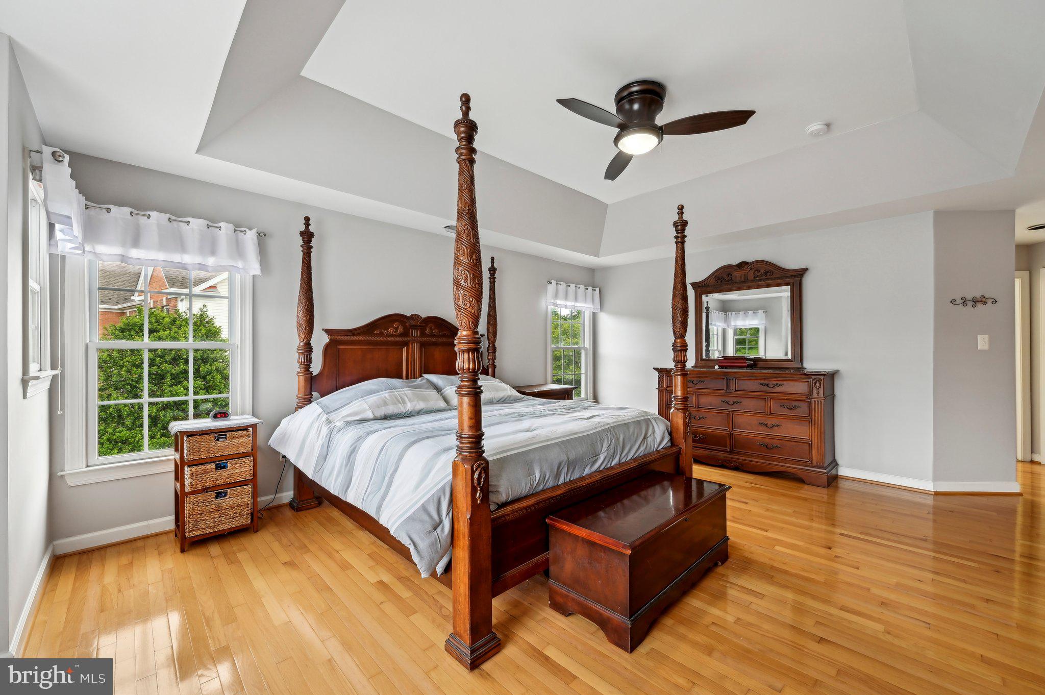 RIVER DOWNS - Residential