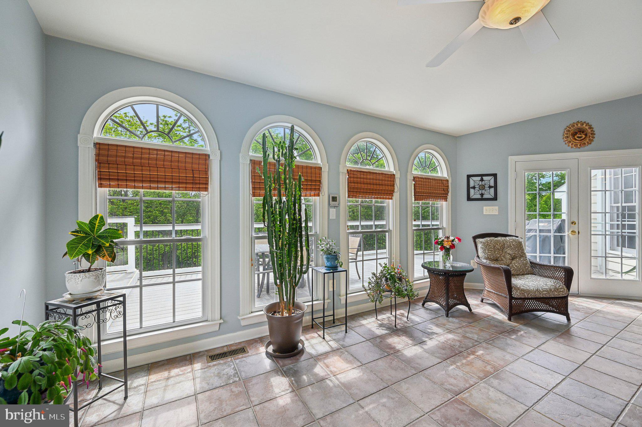 RIVER DOWNS - Residential