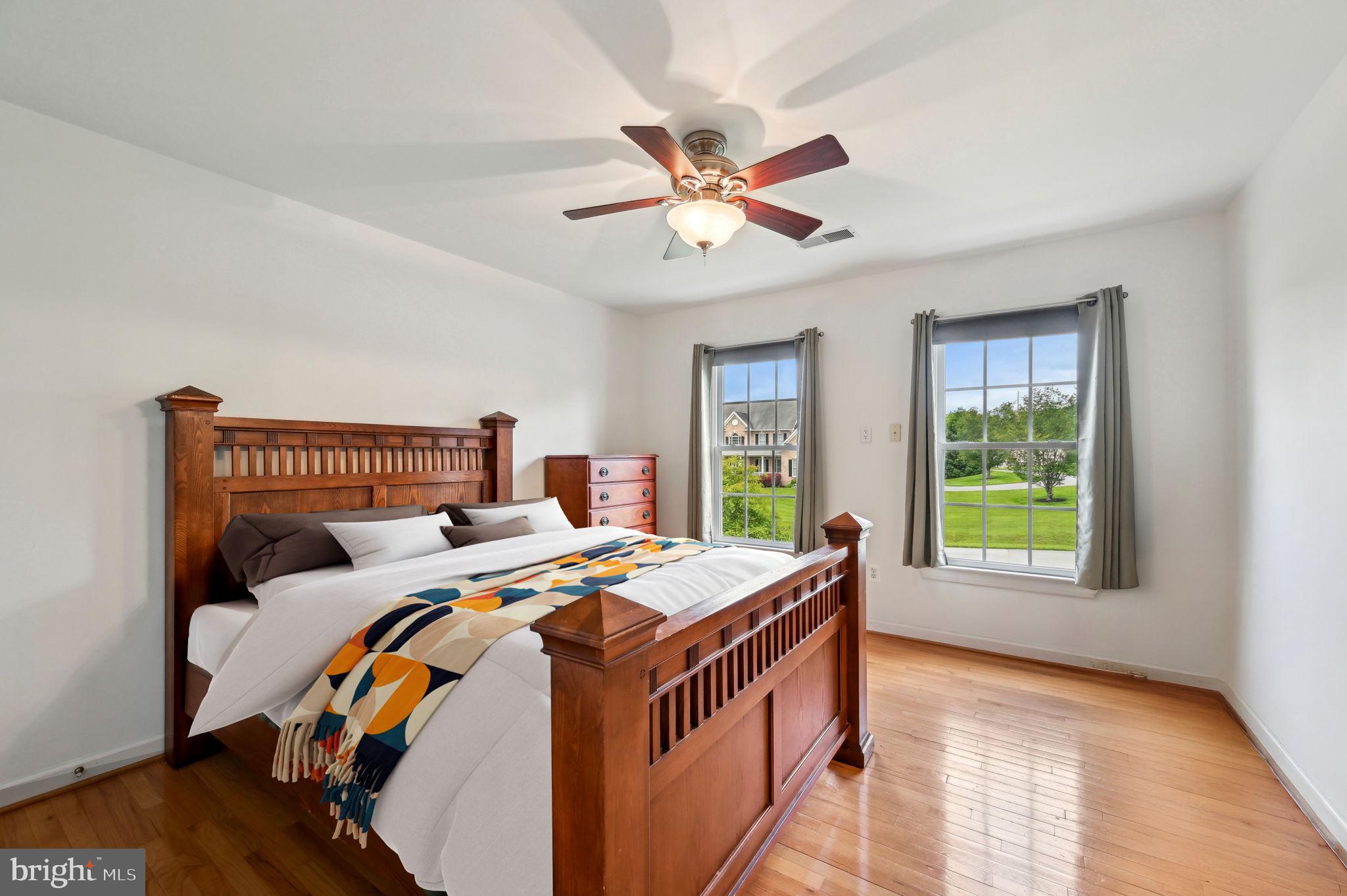 RIVER DOWNS - Residential