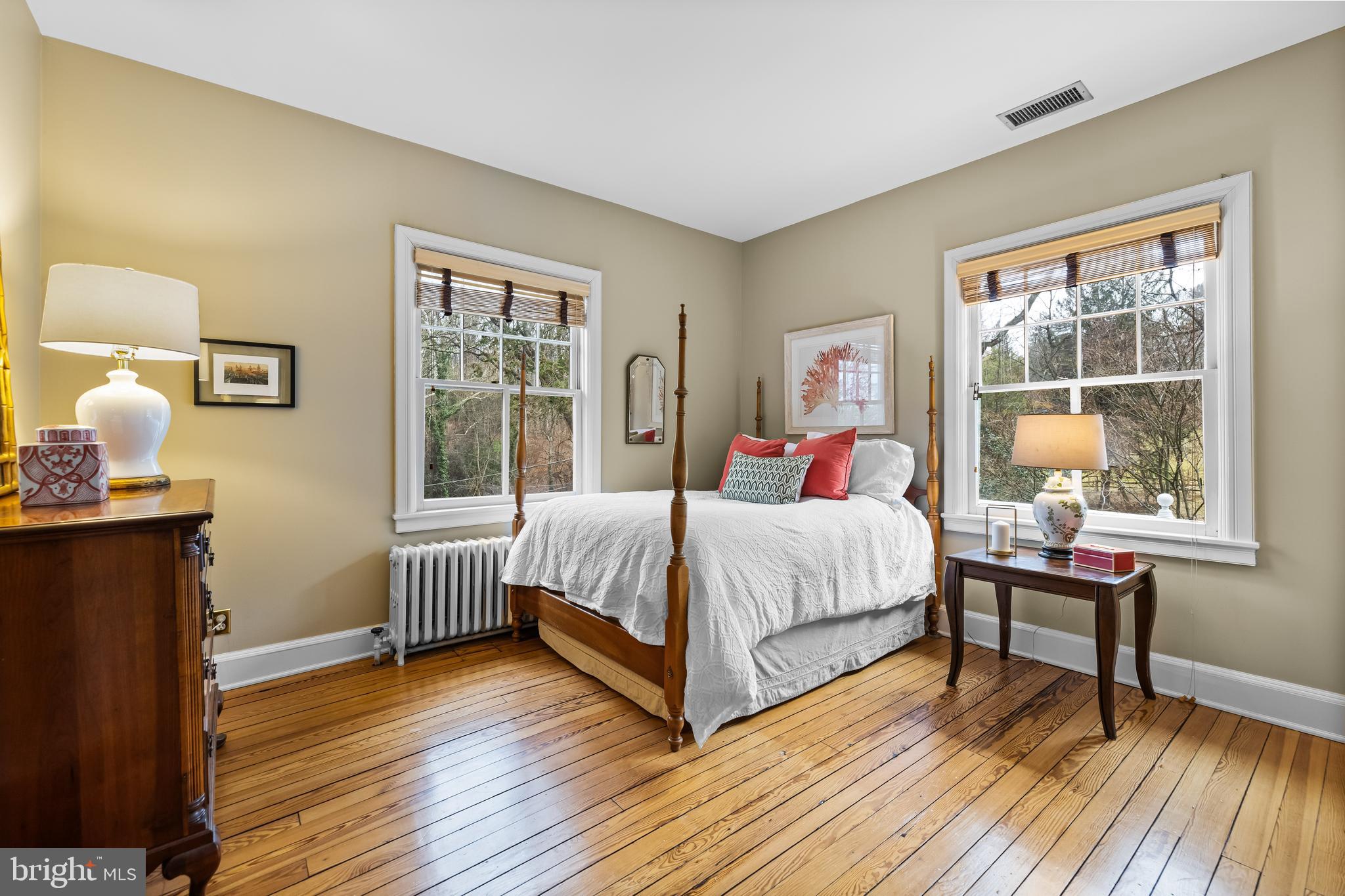 RUXTON - Residential