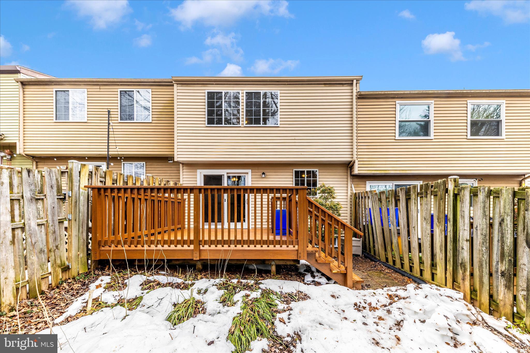 DAMASCUS MANOR - Residential