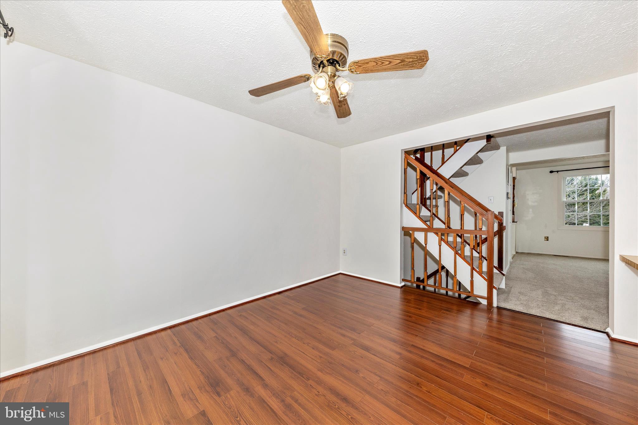 DAMASCUS MANOR - Residential