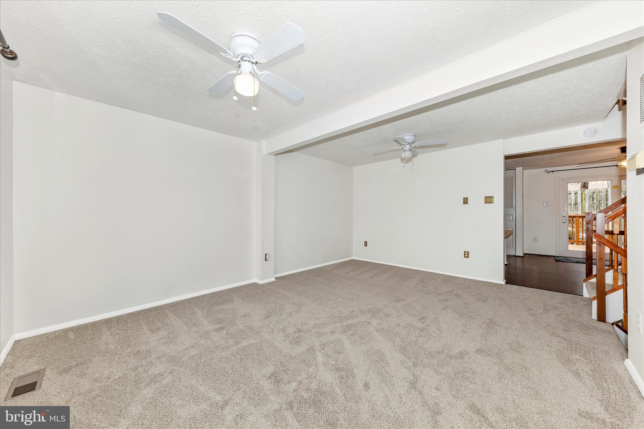 DAMASCUS MANOR - Residential