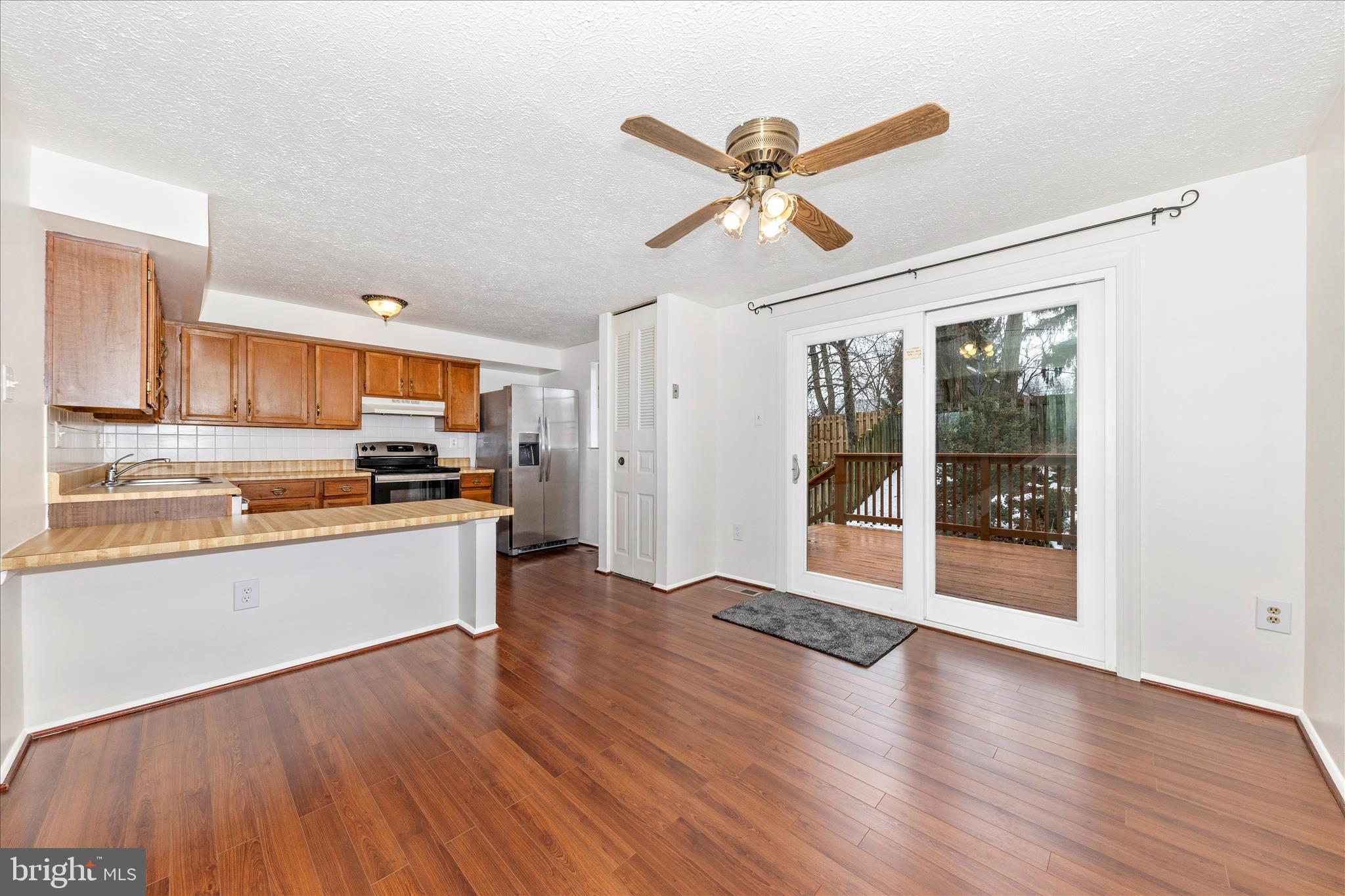 DAMASCUS MANOR - Residential