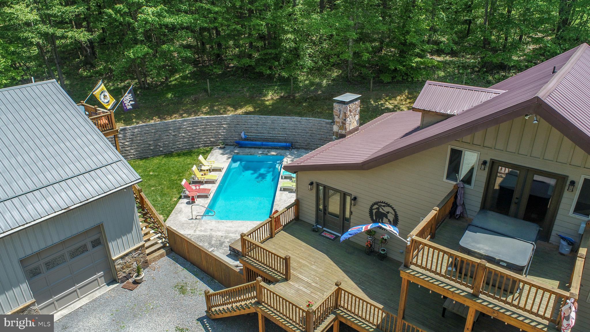 HOYES RUN - Residential