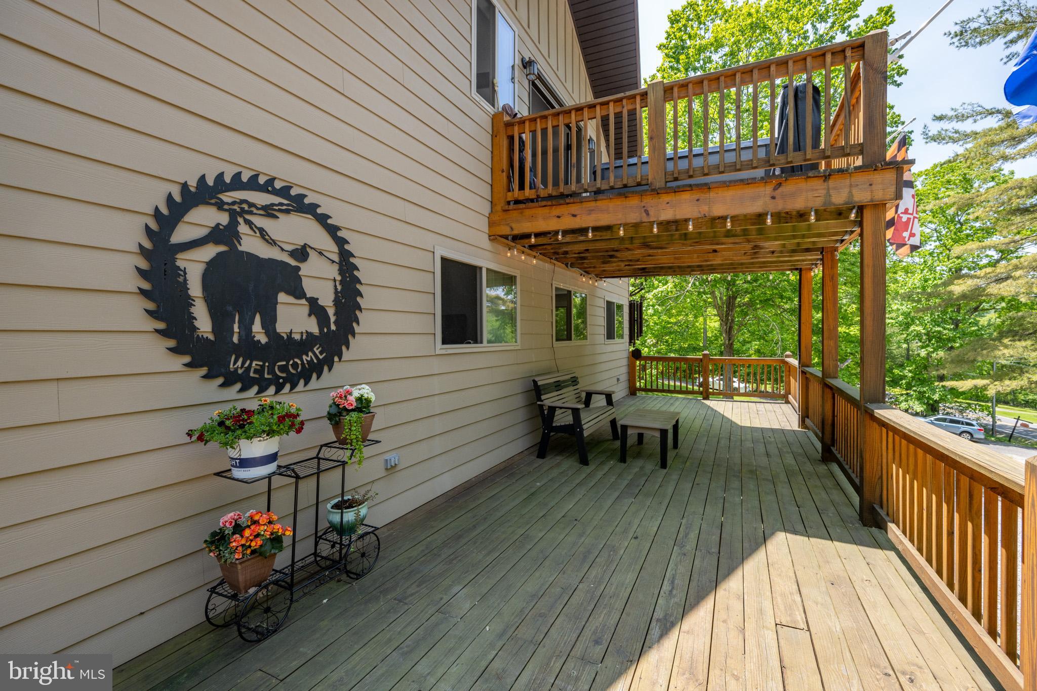 HOYES RUN - Residential