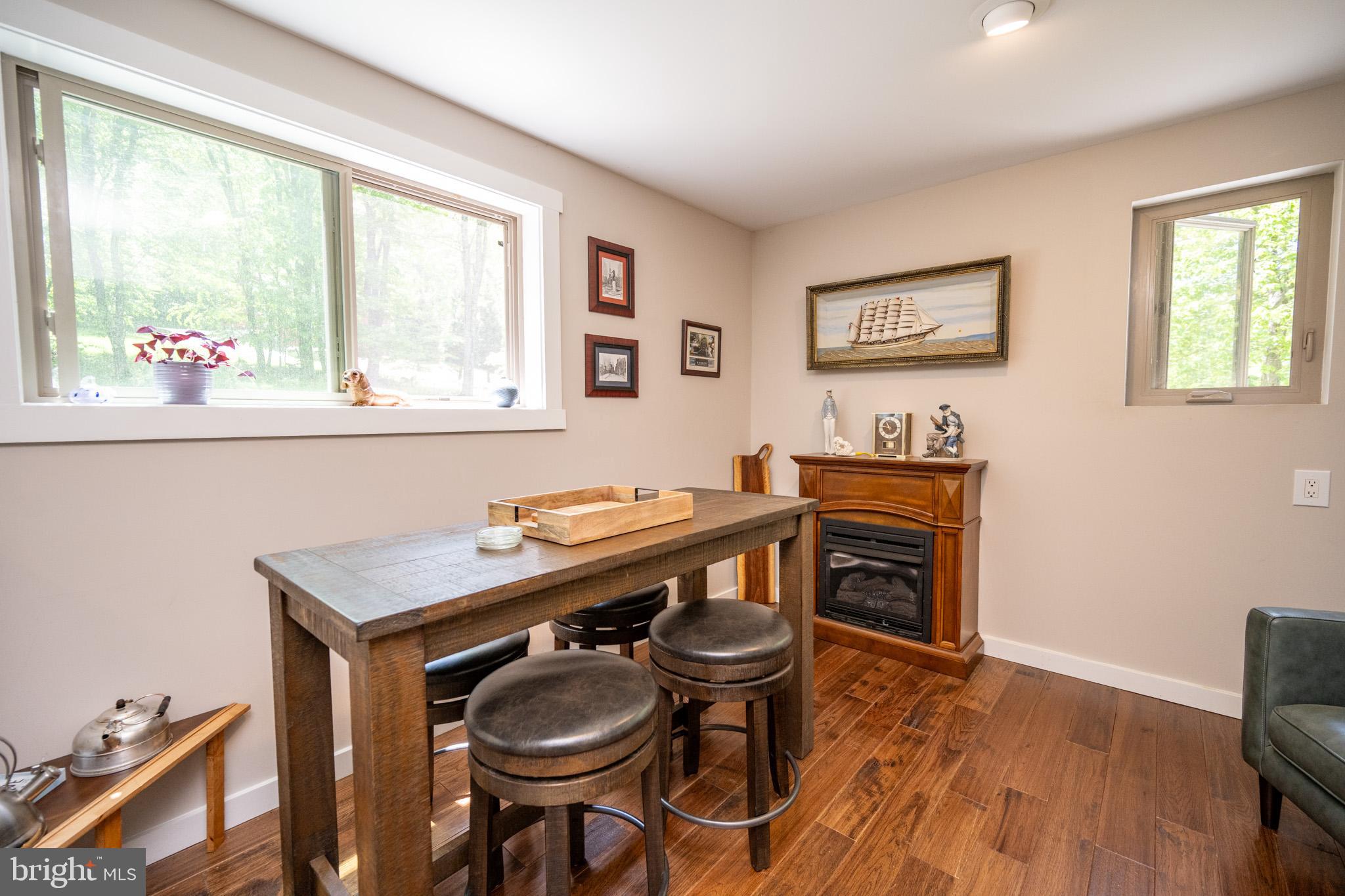 HOYES RUN - Residential