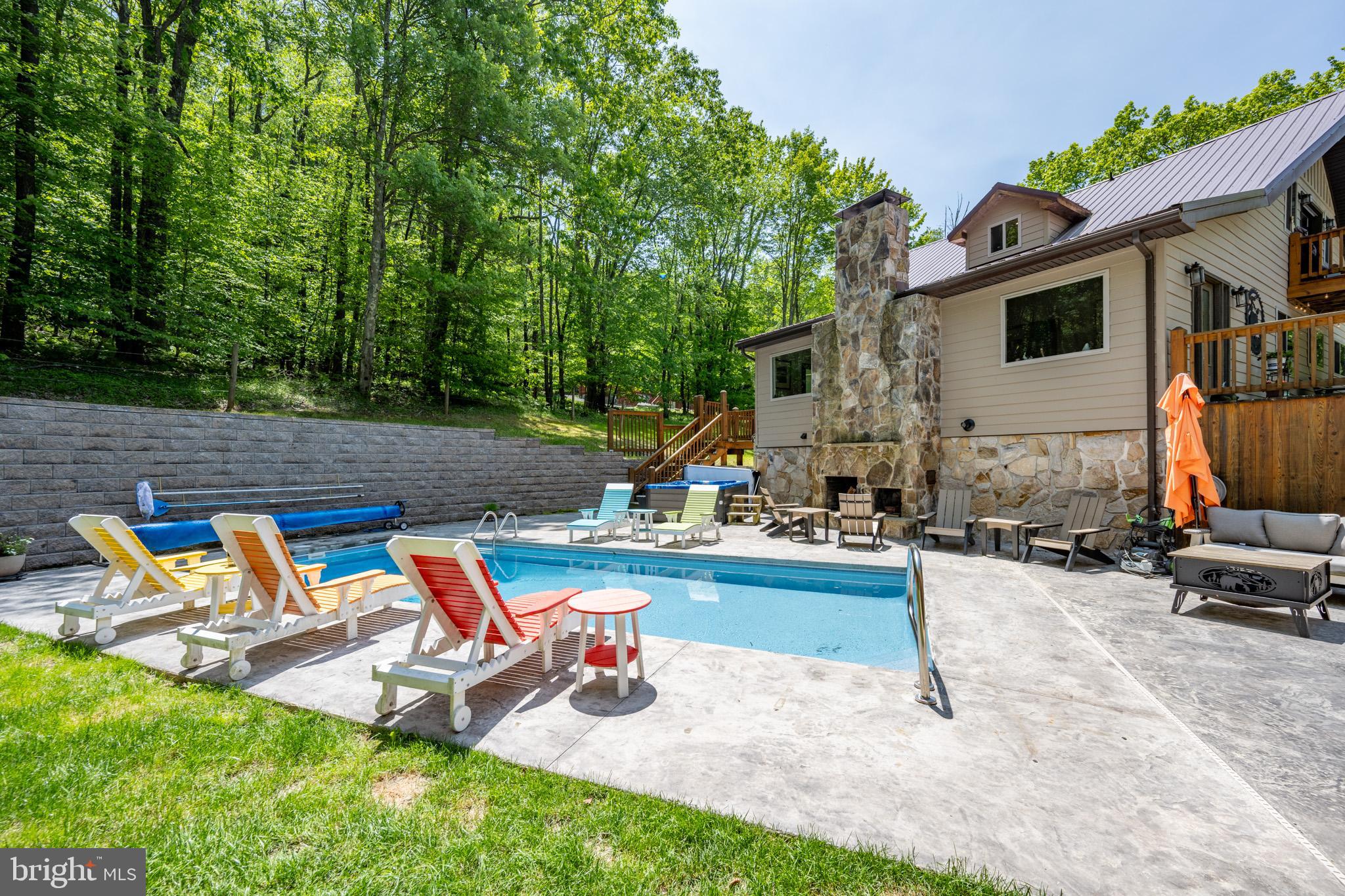 HOYES RUN - Residential