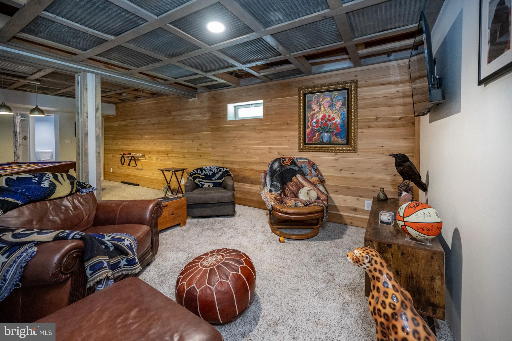 HOYES RUN - Residential