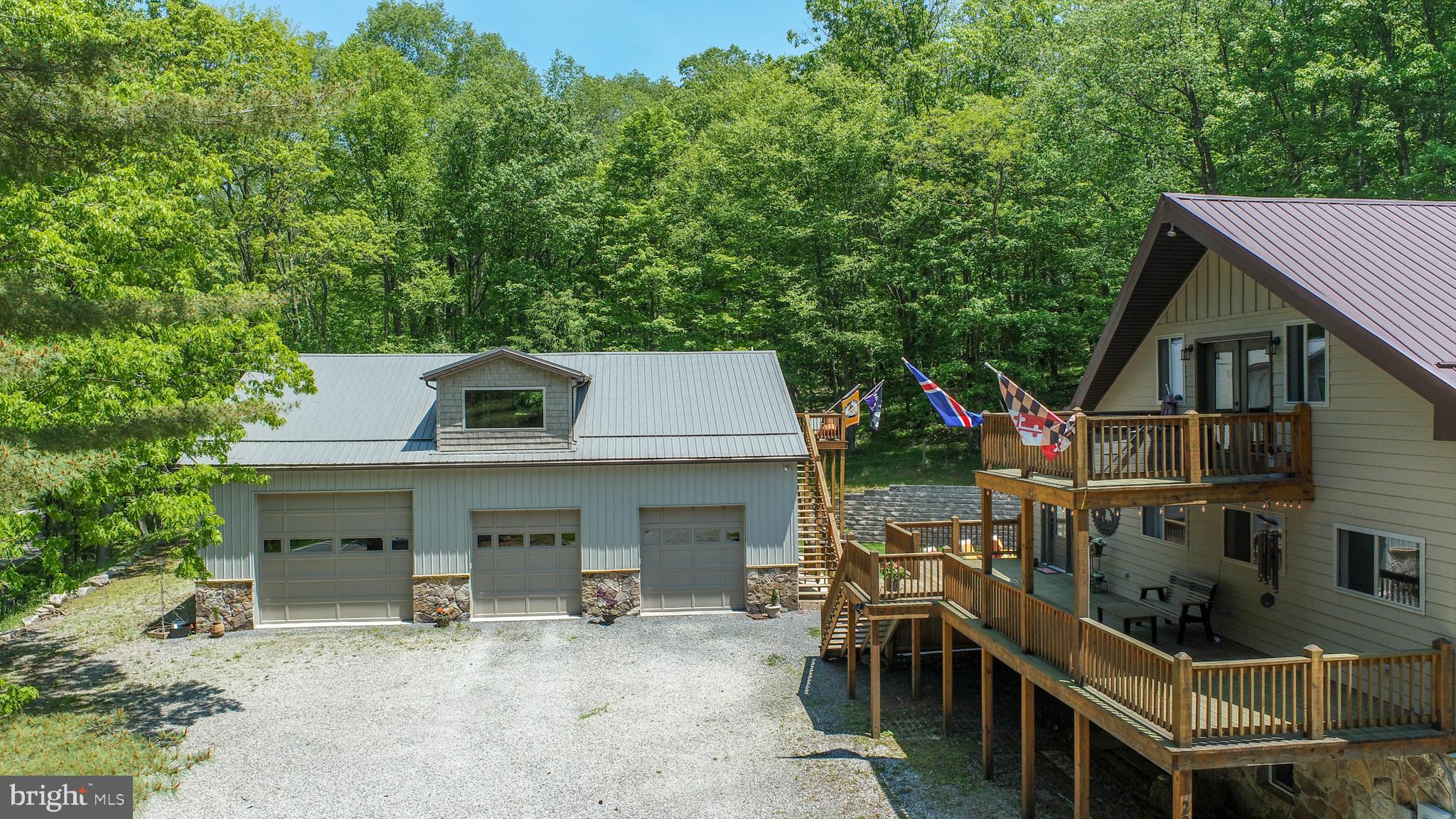 HOYES RUN - Residential