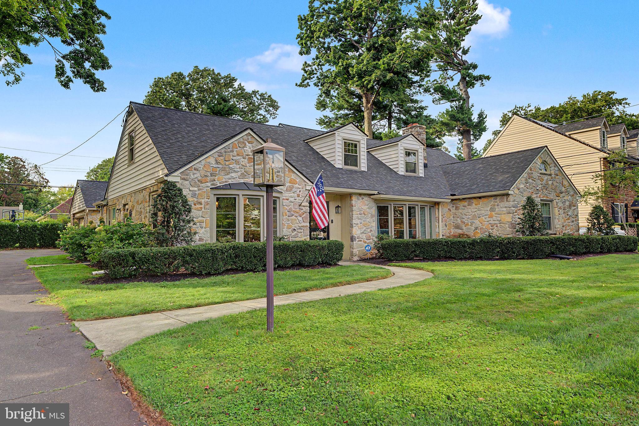 830 GREGORY ROAD