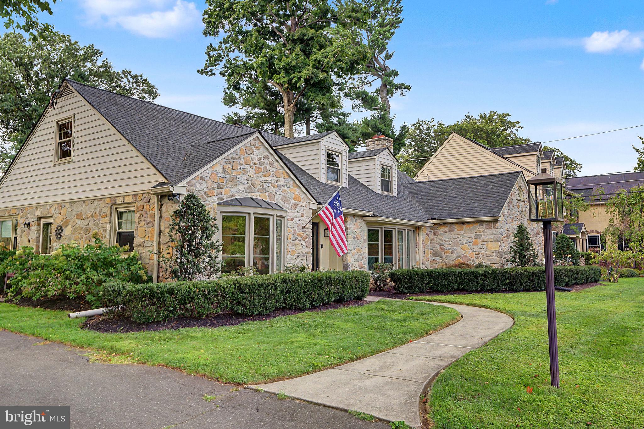 830 GREGORY ROAD