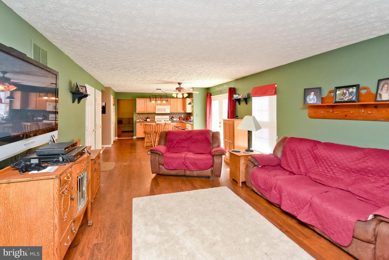 PINEY ORCHARD - Residential