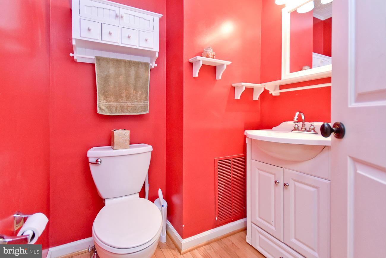 PINEY ORCHARD - Residential