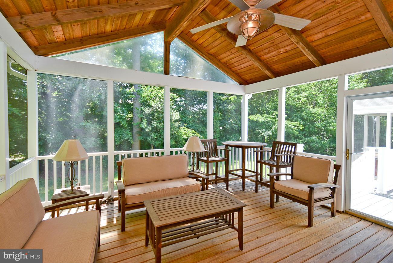 PINEY ORCHARD - Residential