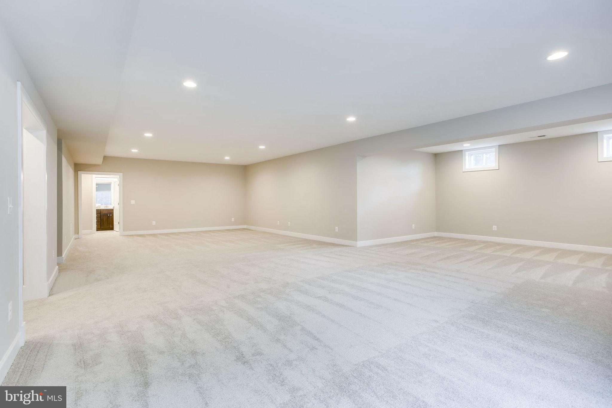 WAKEFIELD FOREST - Residential