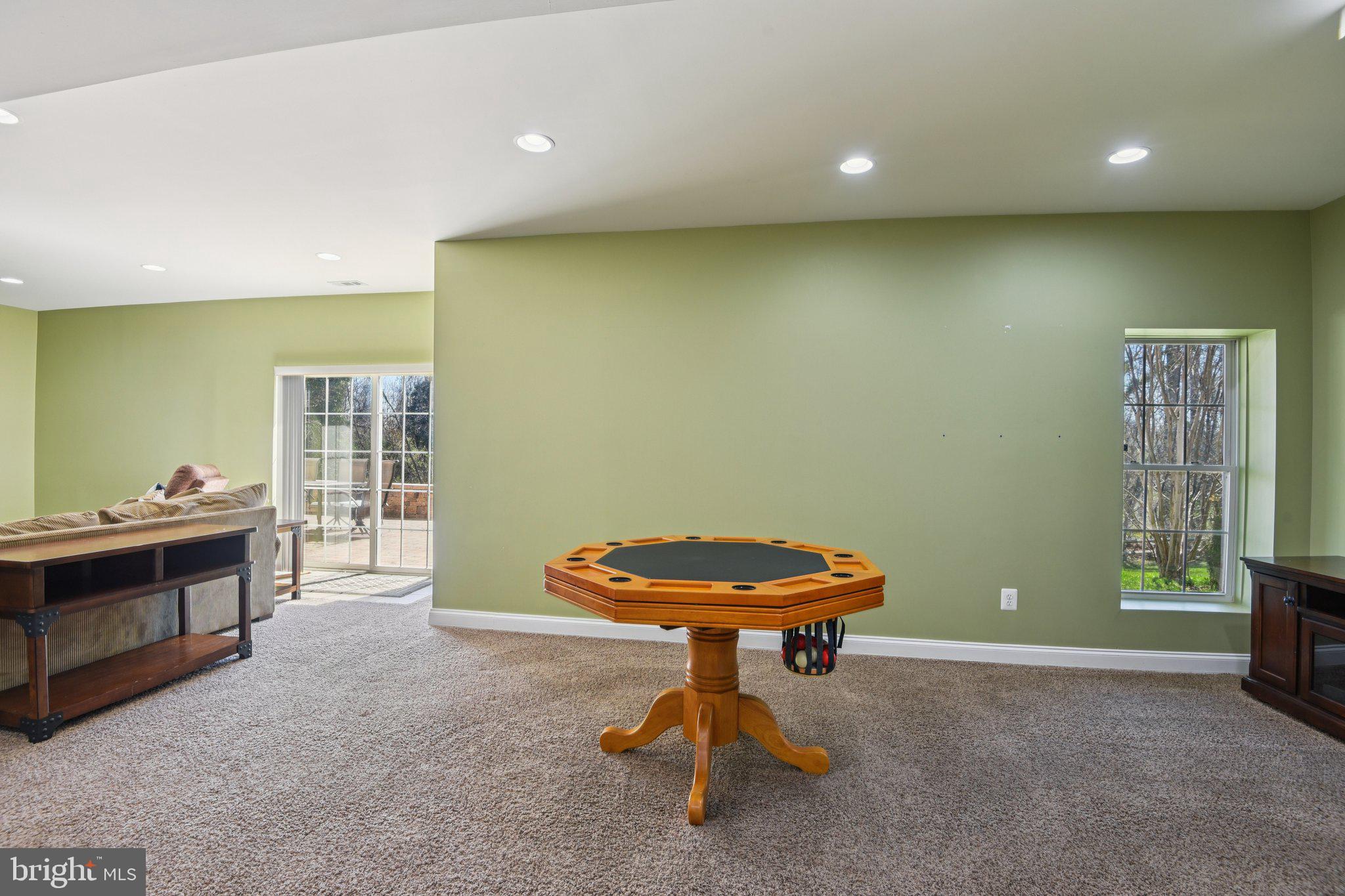 MOORES MEADOWS - Residential