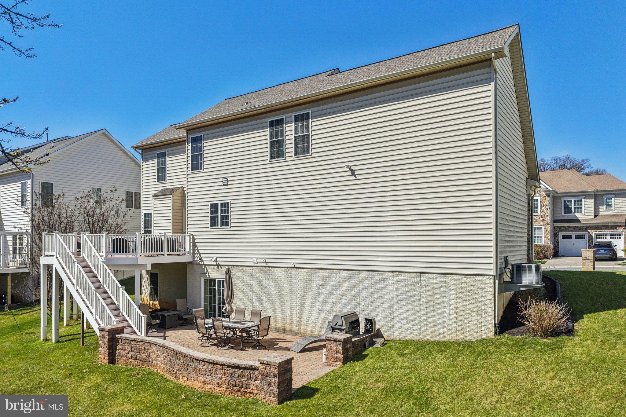 MOORES MEADOWS - Residential