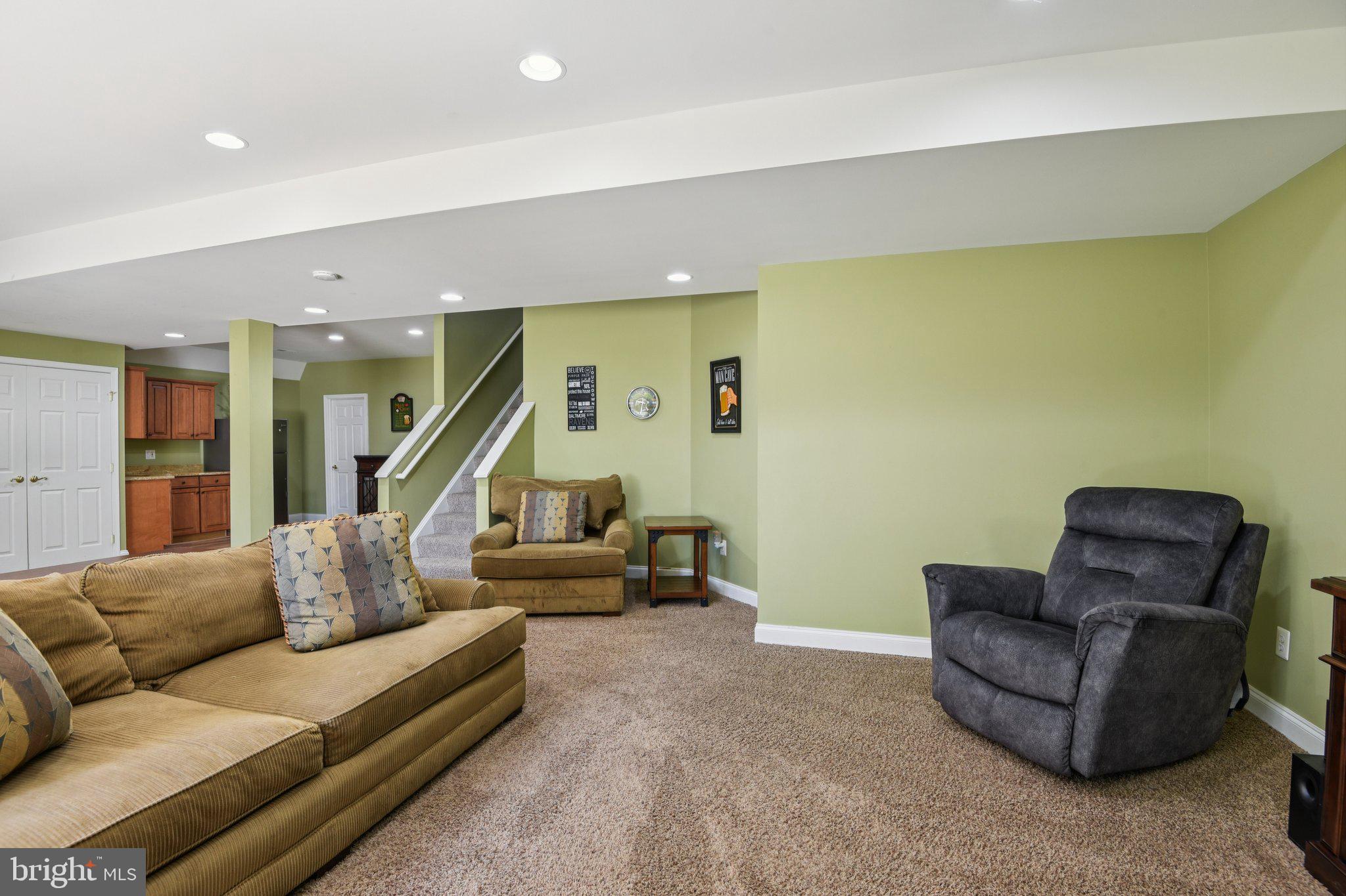 MOORES MEADOWS - Residential