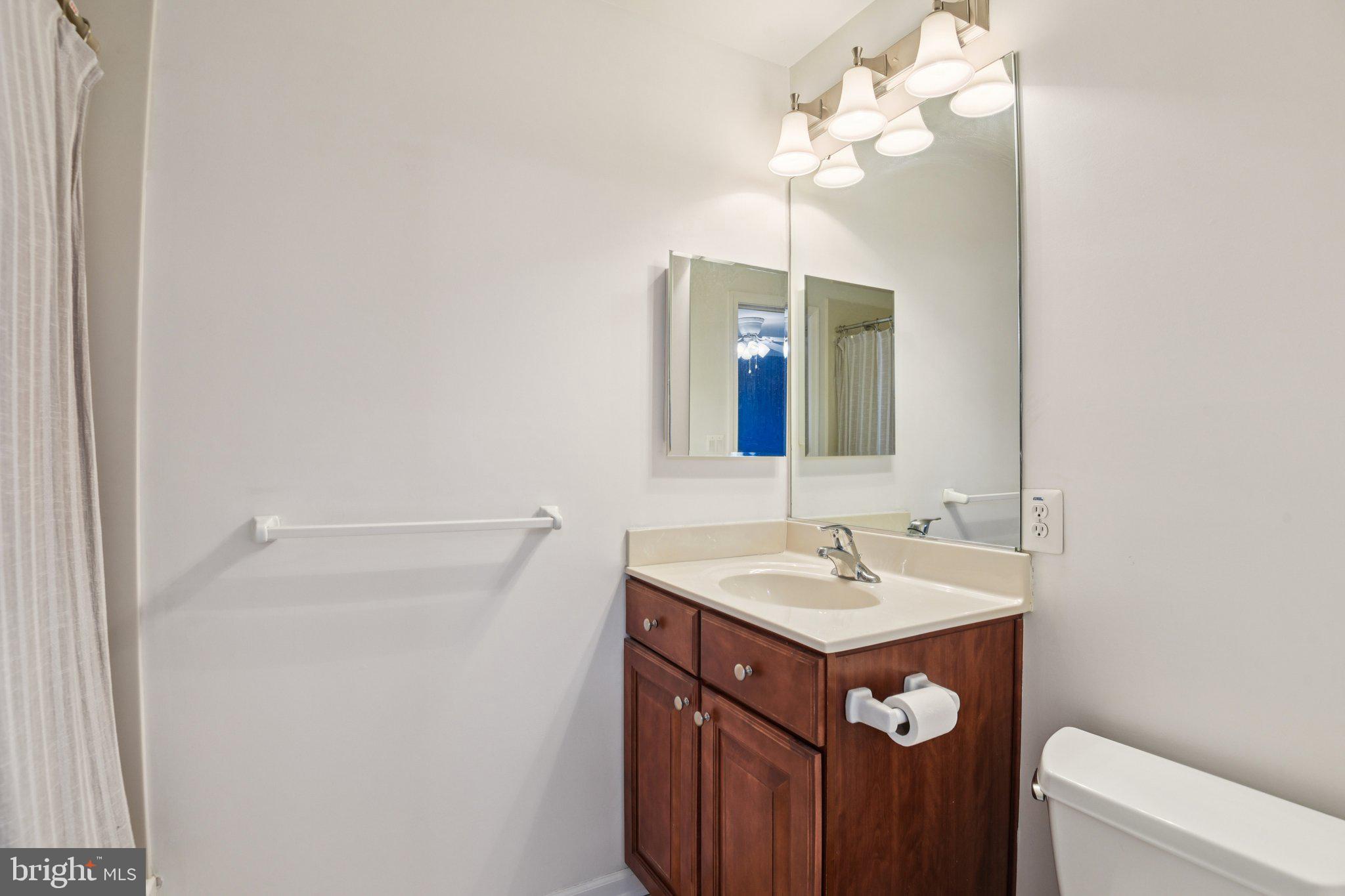 MOORES MEADOWS - Residential