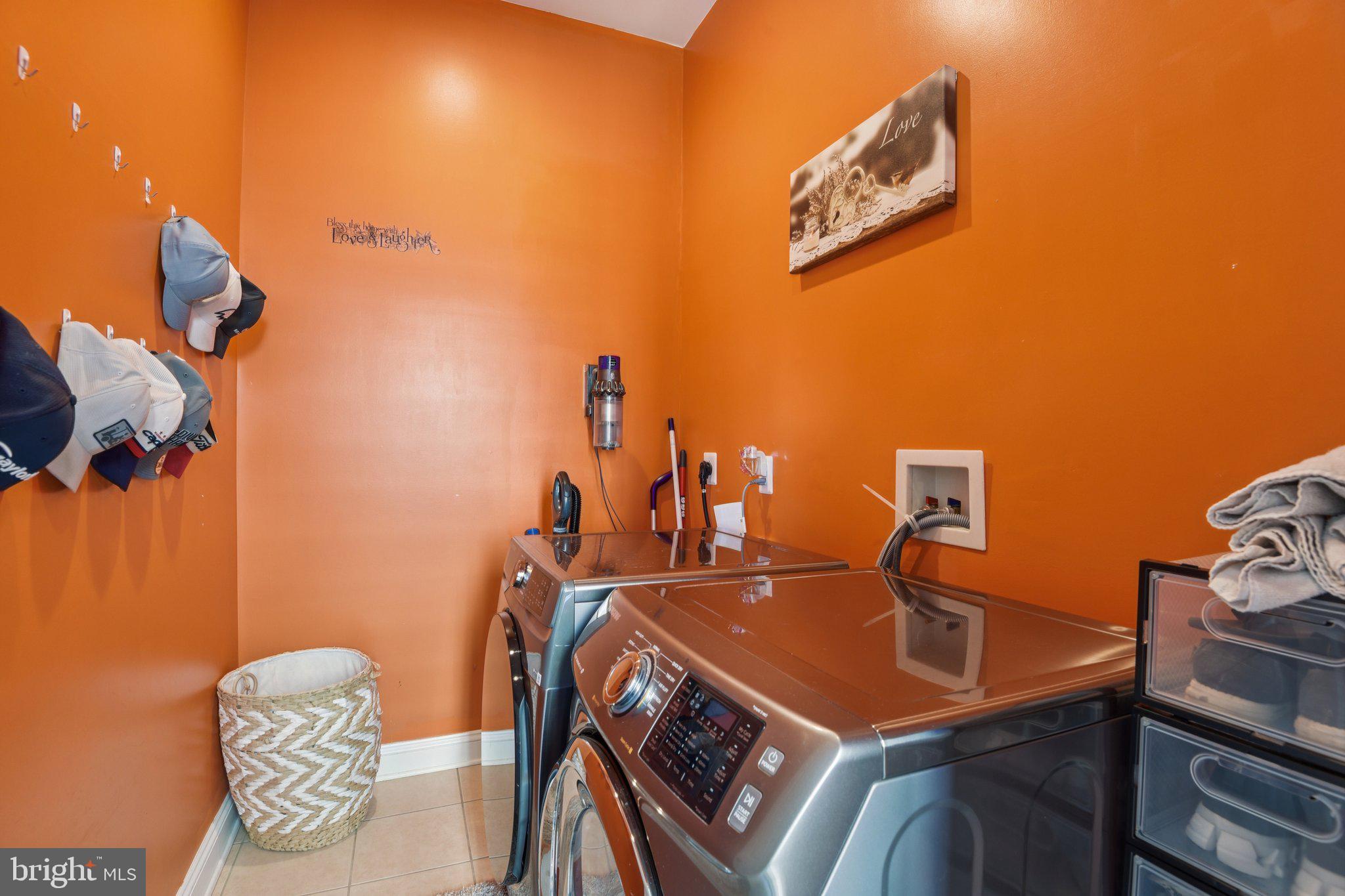 MOORES MEADOWS - Residential