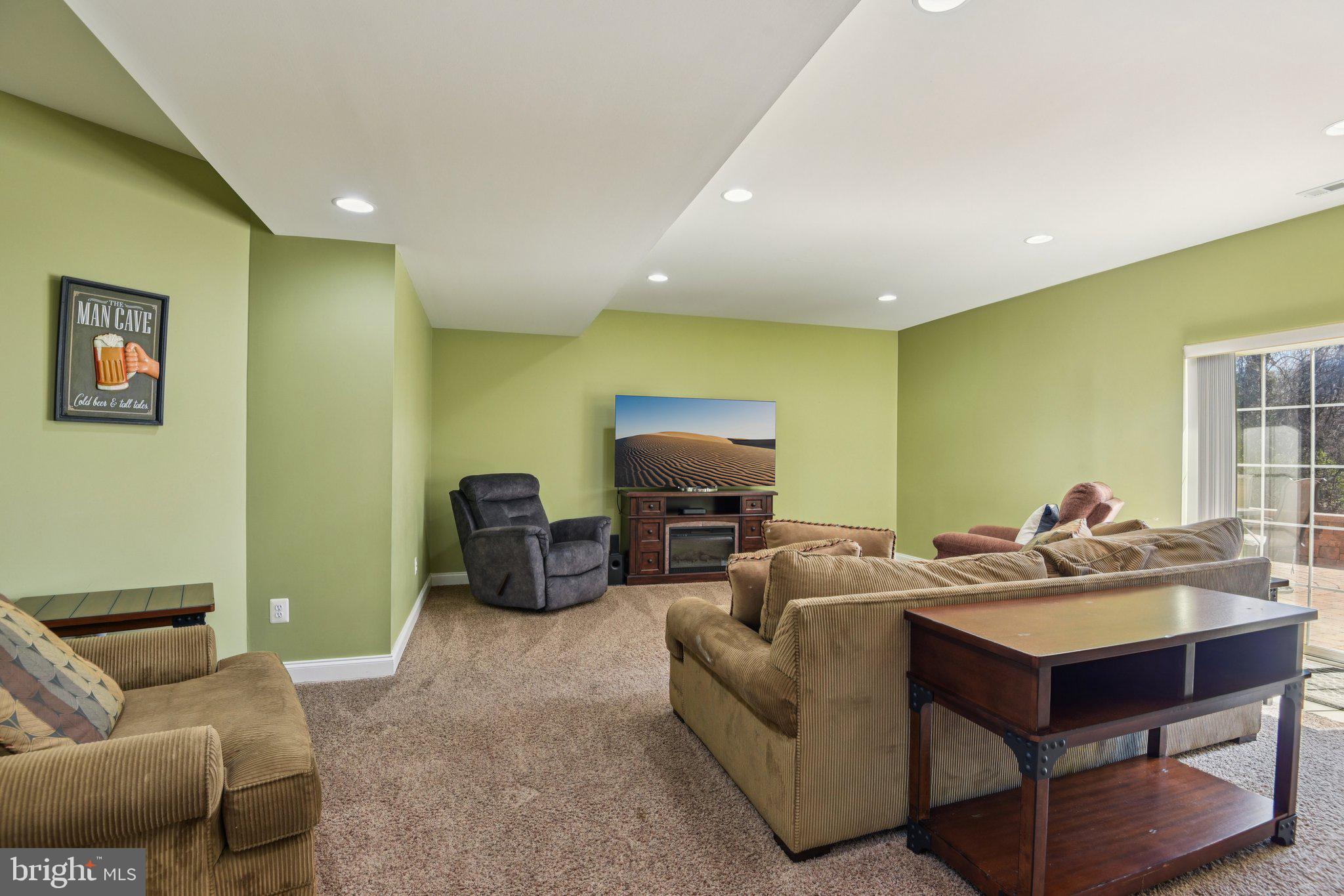 MOORES MEADOWS - Residential