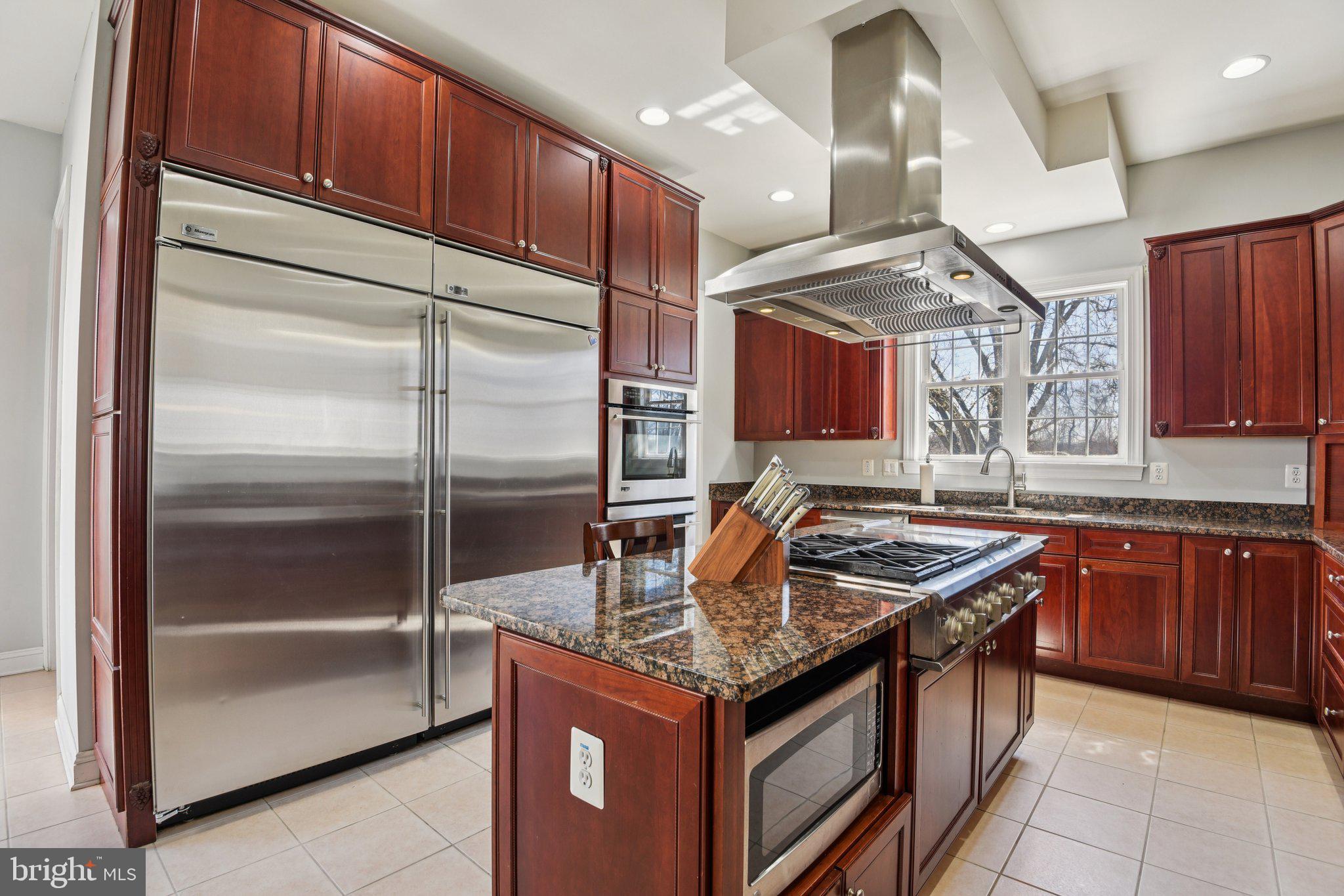 MOORES MEADOWS - Residential