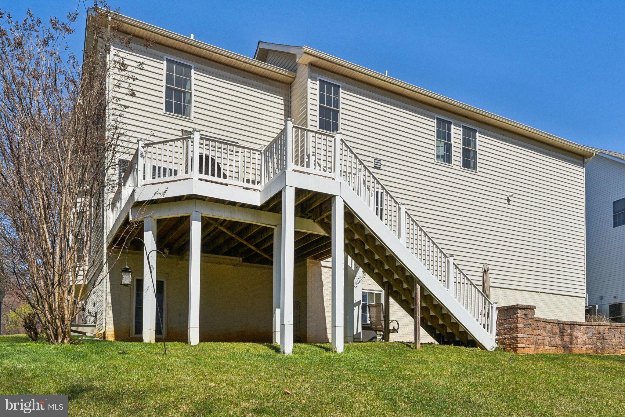 MOORES MEADOWS - Residential