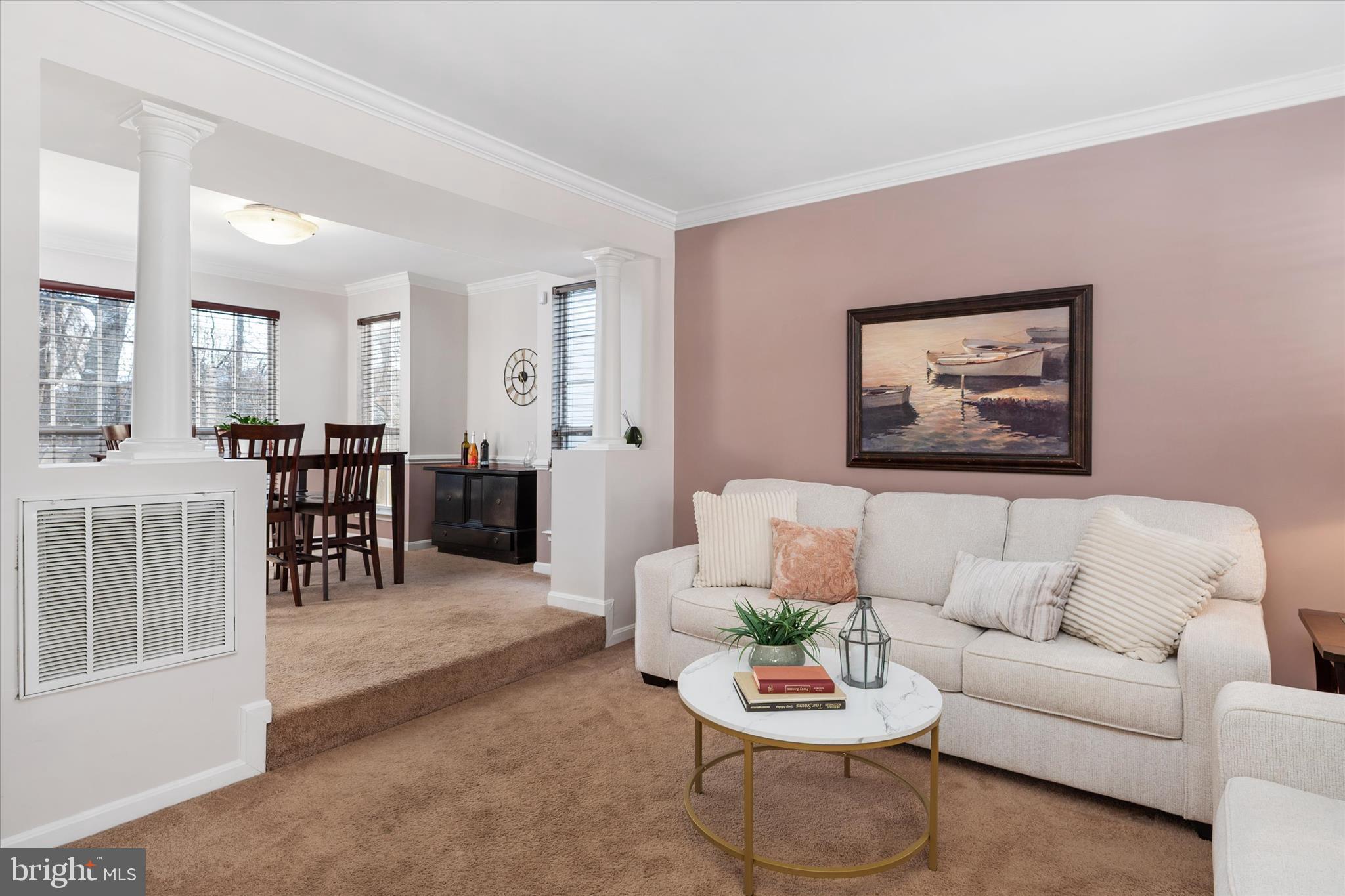 SEVEN OAKS - Residential