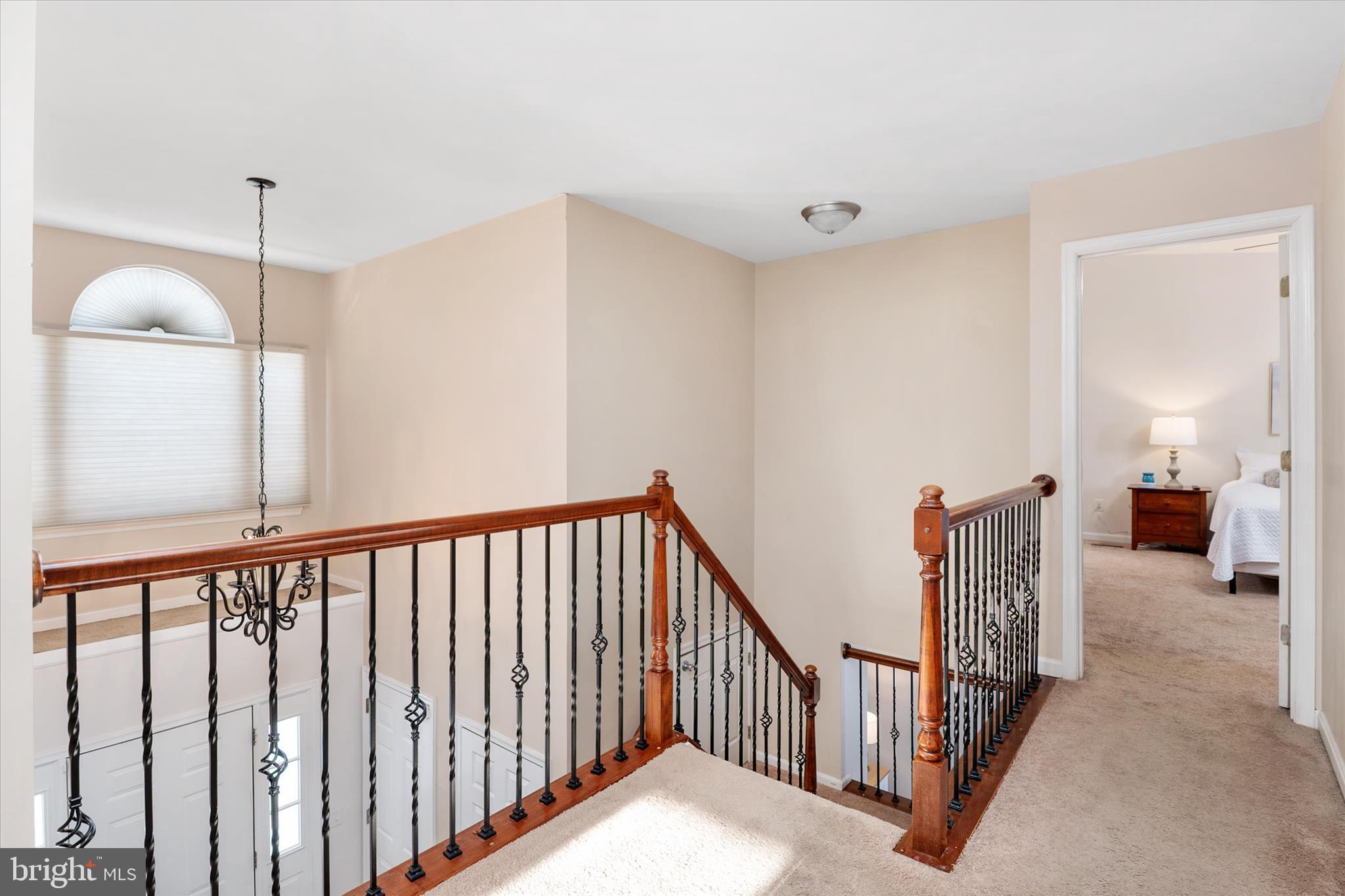 SEVEN OAKS - Residential