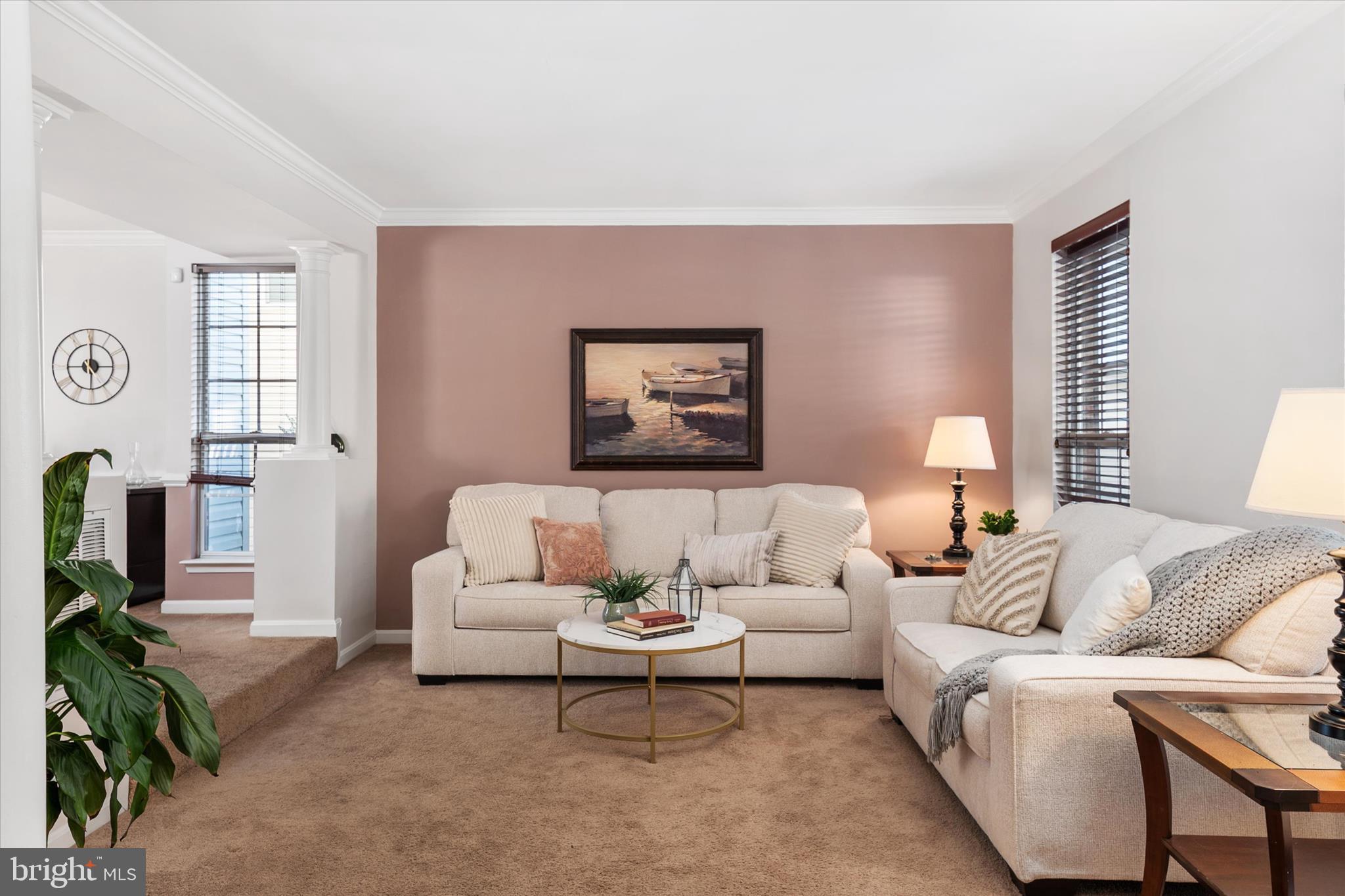 SEVEN OAKS - Residential