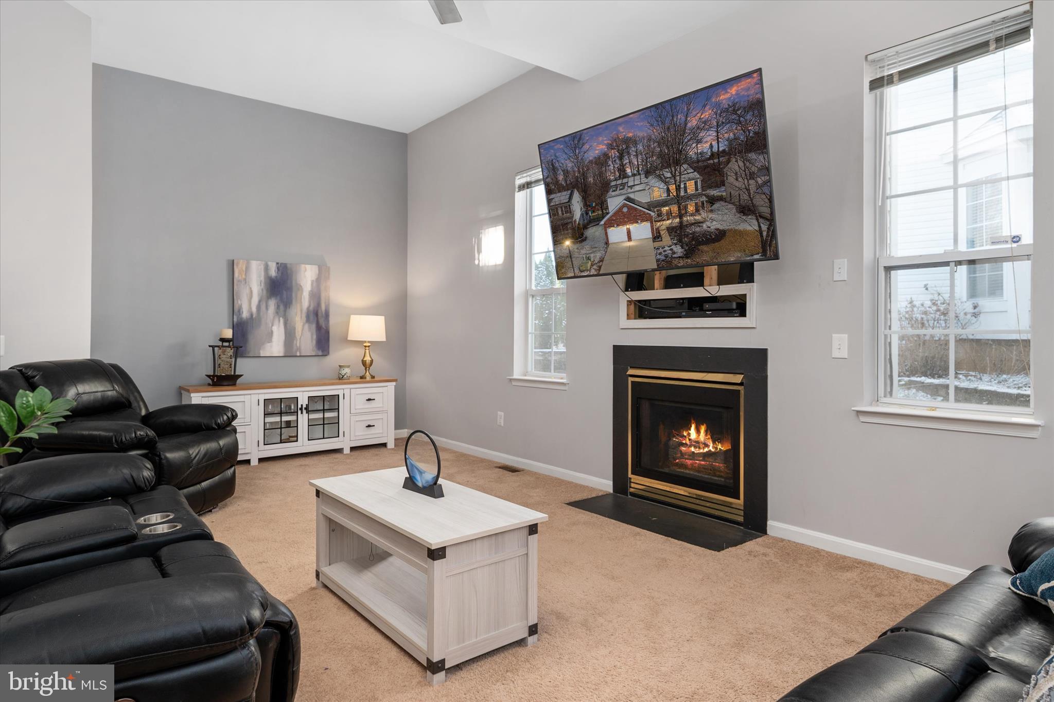 SEVEN OAKS - Residential