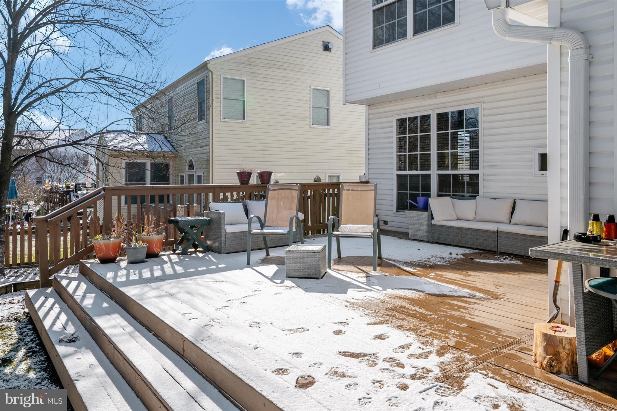 SEVEN OAKS - Residential