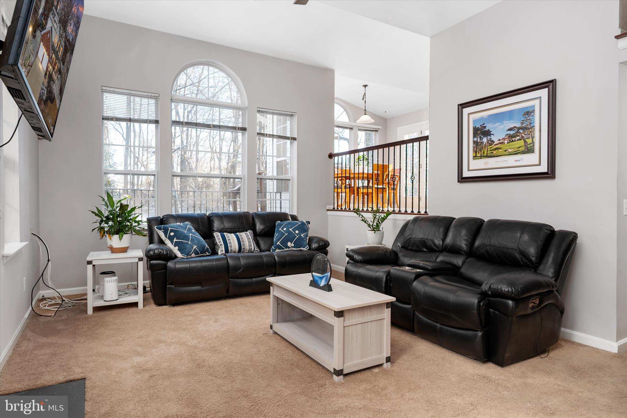 SEVEN OAKS - Residential