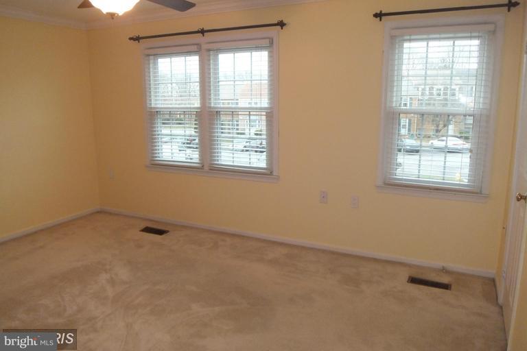 LAKE RIDGE - ANTIETAM - Residential Lease