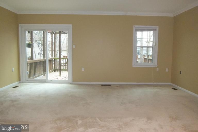 LAKE RIDGE - ANTIETAM - Residential Lease