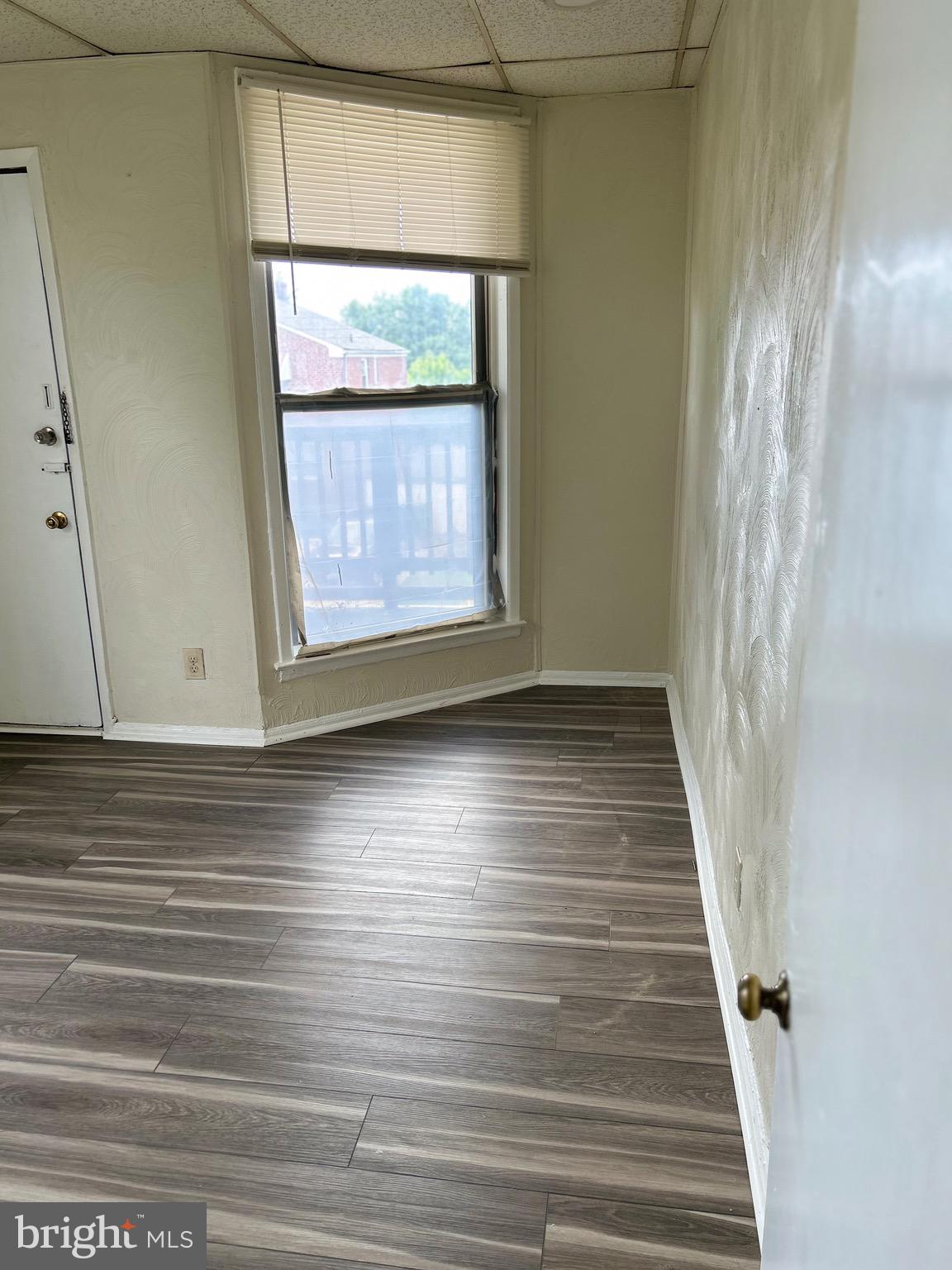 ARLINGTON - Residential Lease