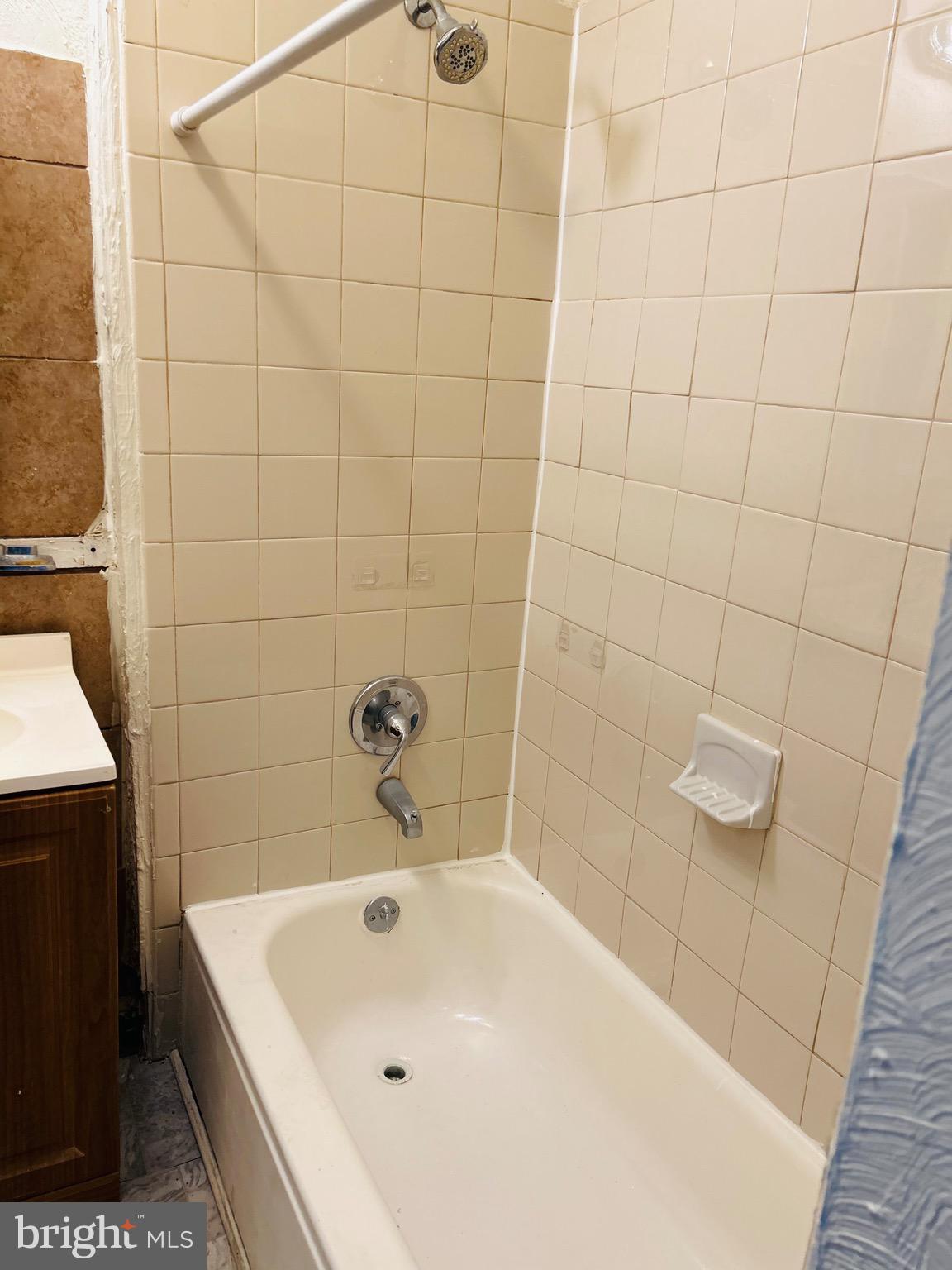 ARLINGTON - Residential Lease