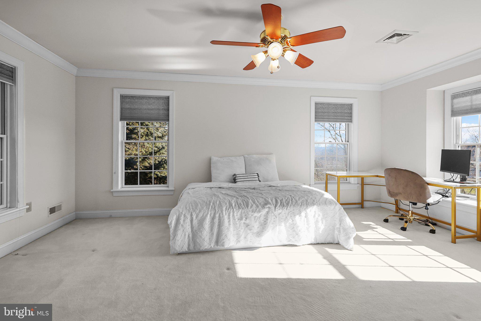 FAWN CREEK - Residential