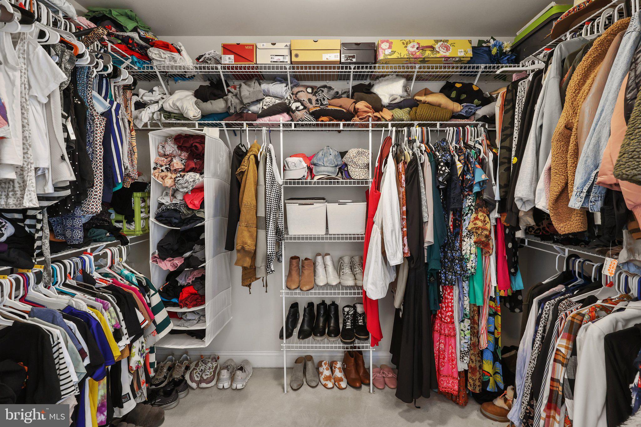 FAWN CREEK - Residential