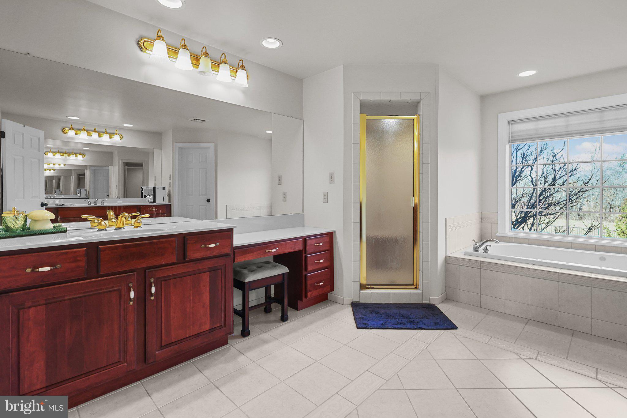 FAWN CREEK - Residential