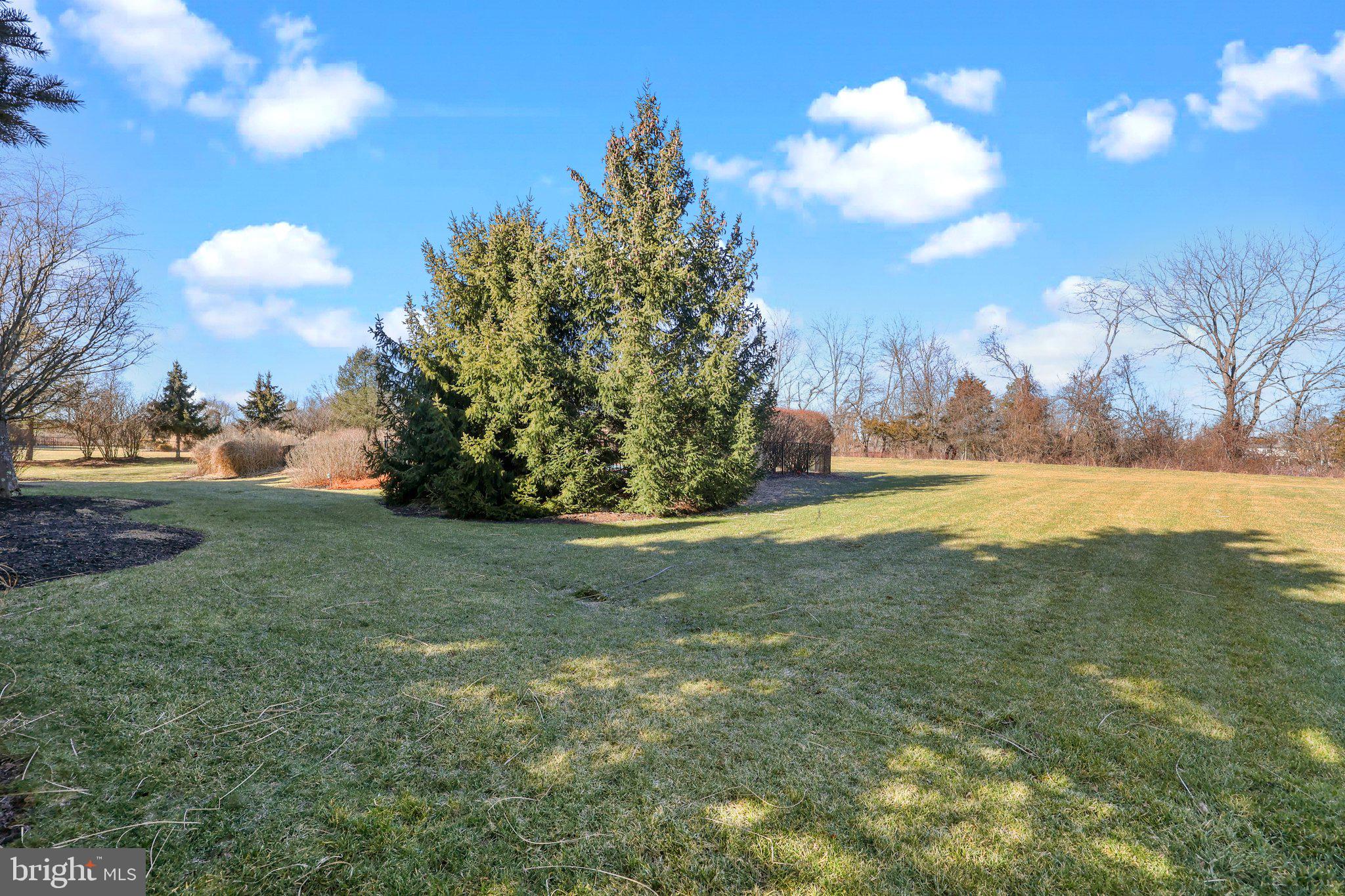 FAWN CREEK - Residential