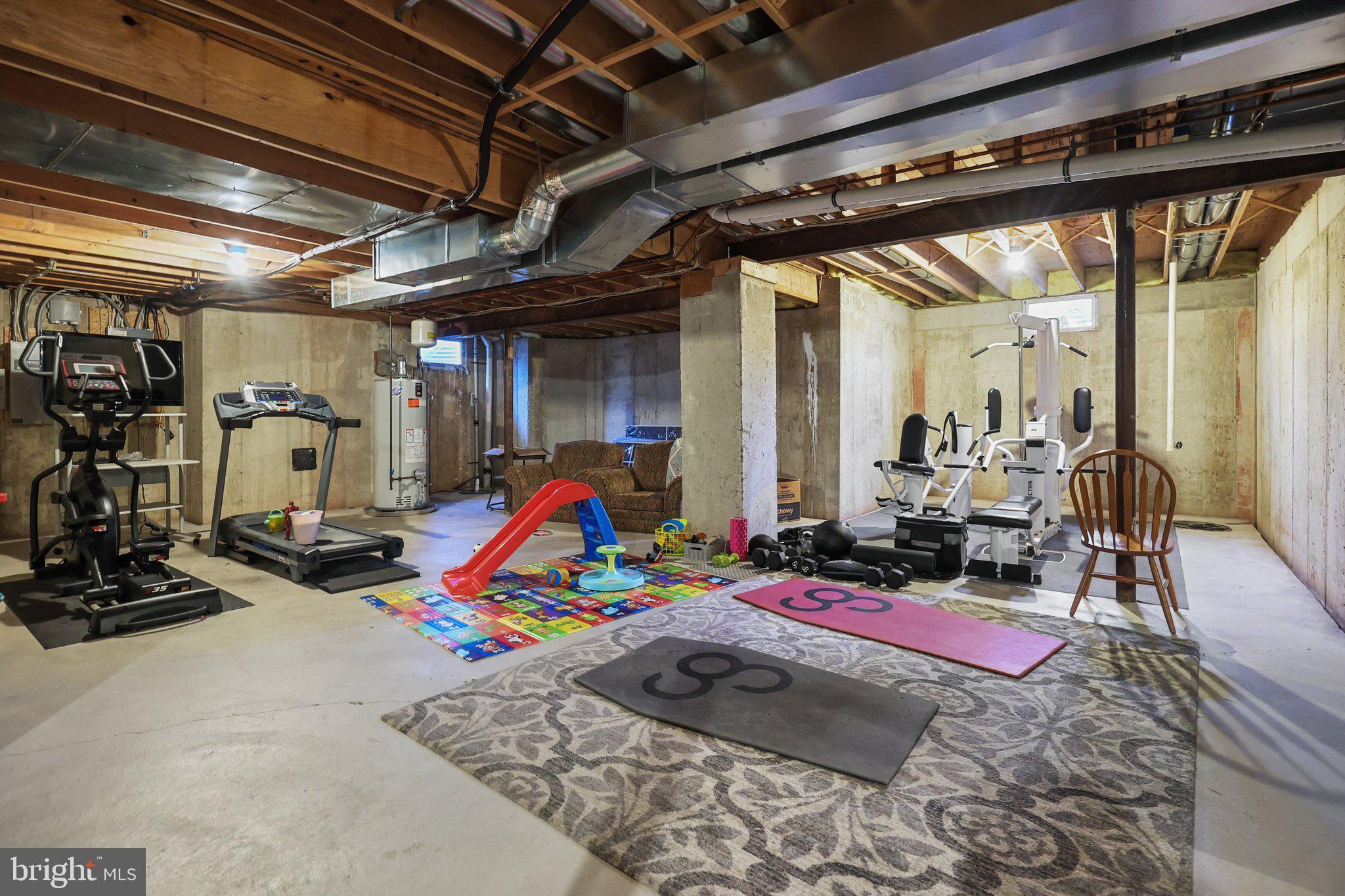 FAWN CREEK - Residential