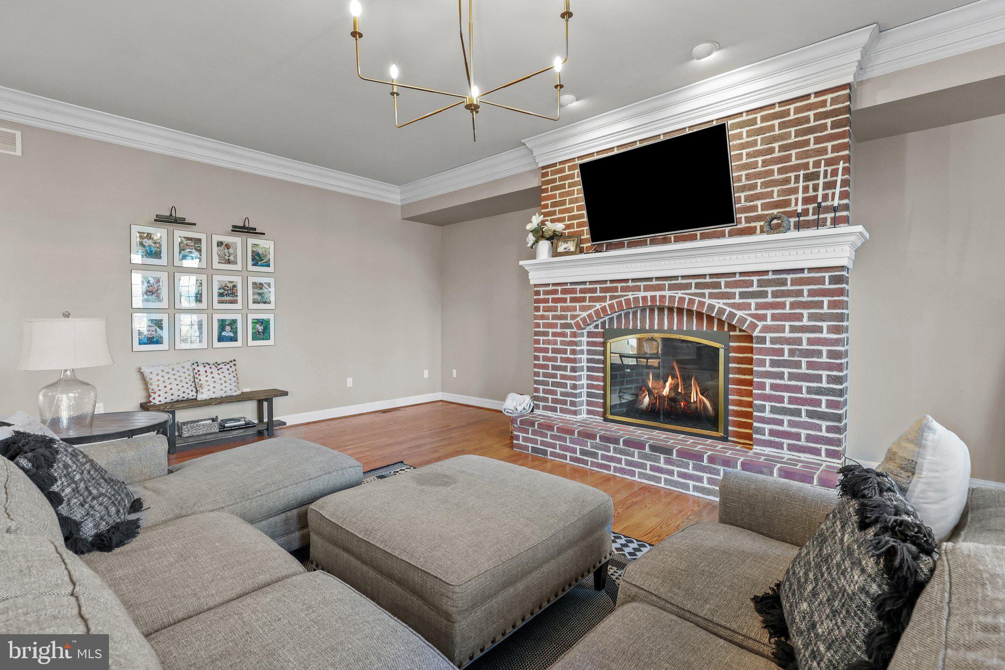 FAWN CREEK - Residential