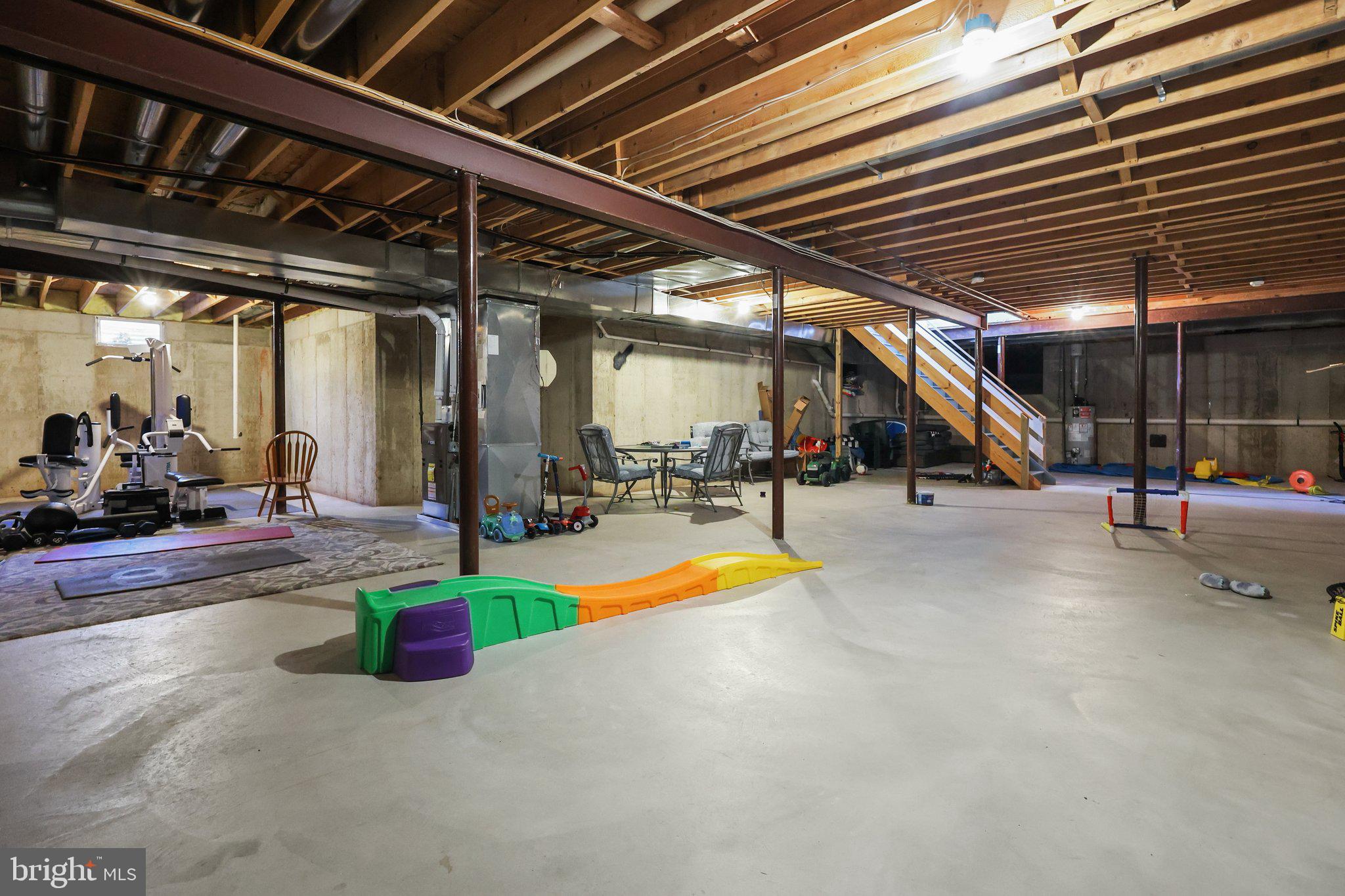 FAWN CREEK - Residential