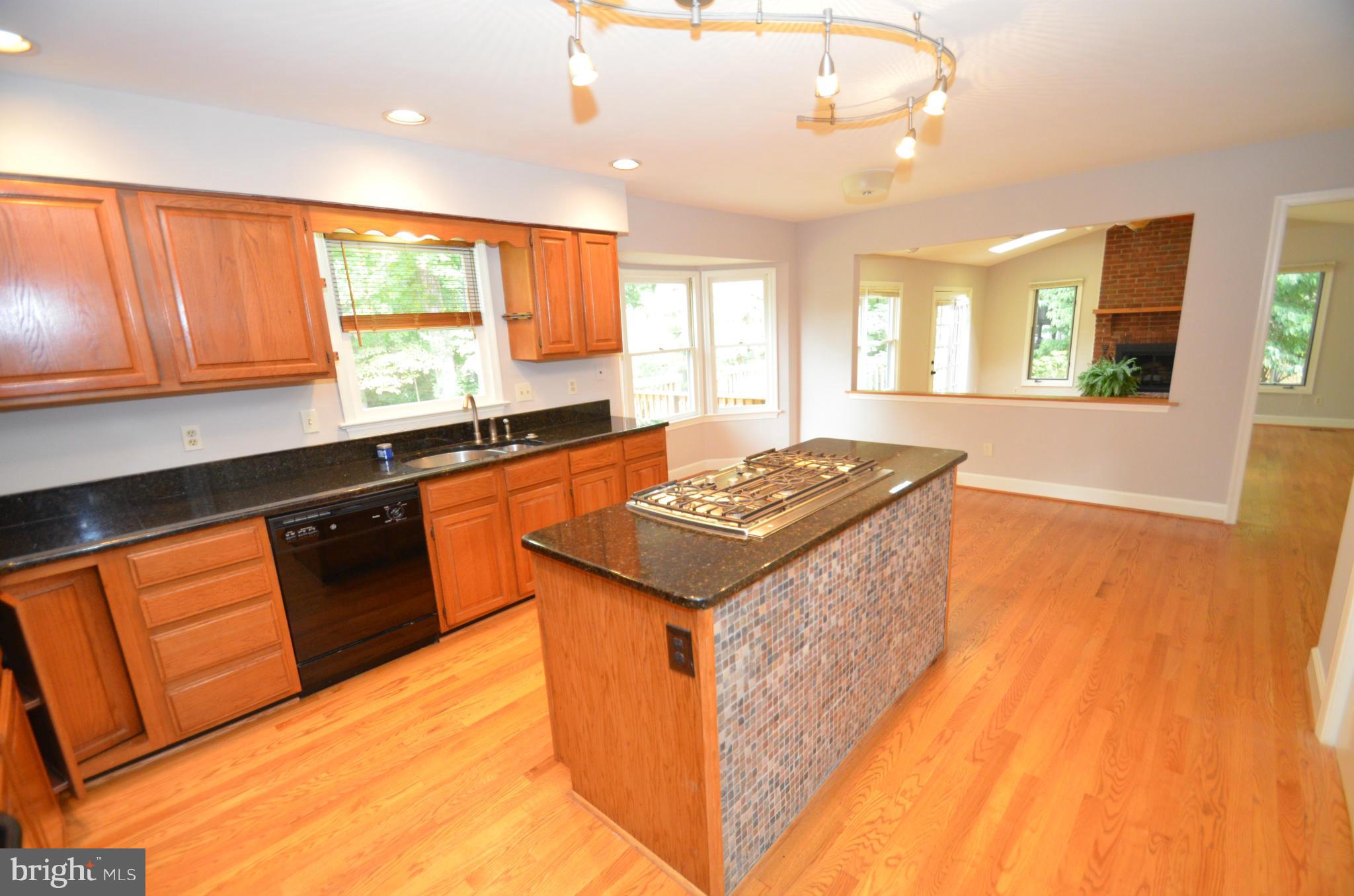 MC HENRY HEIGHTS - Residential Lease