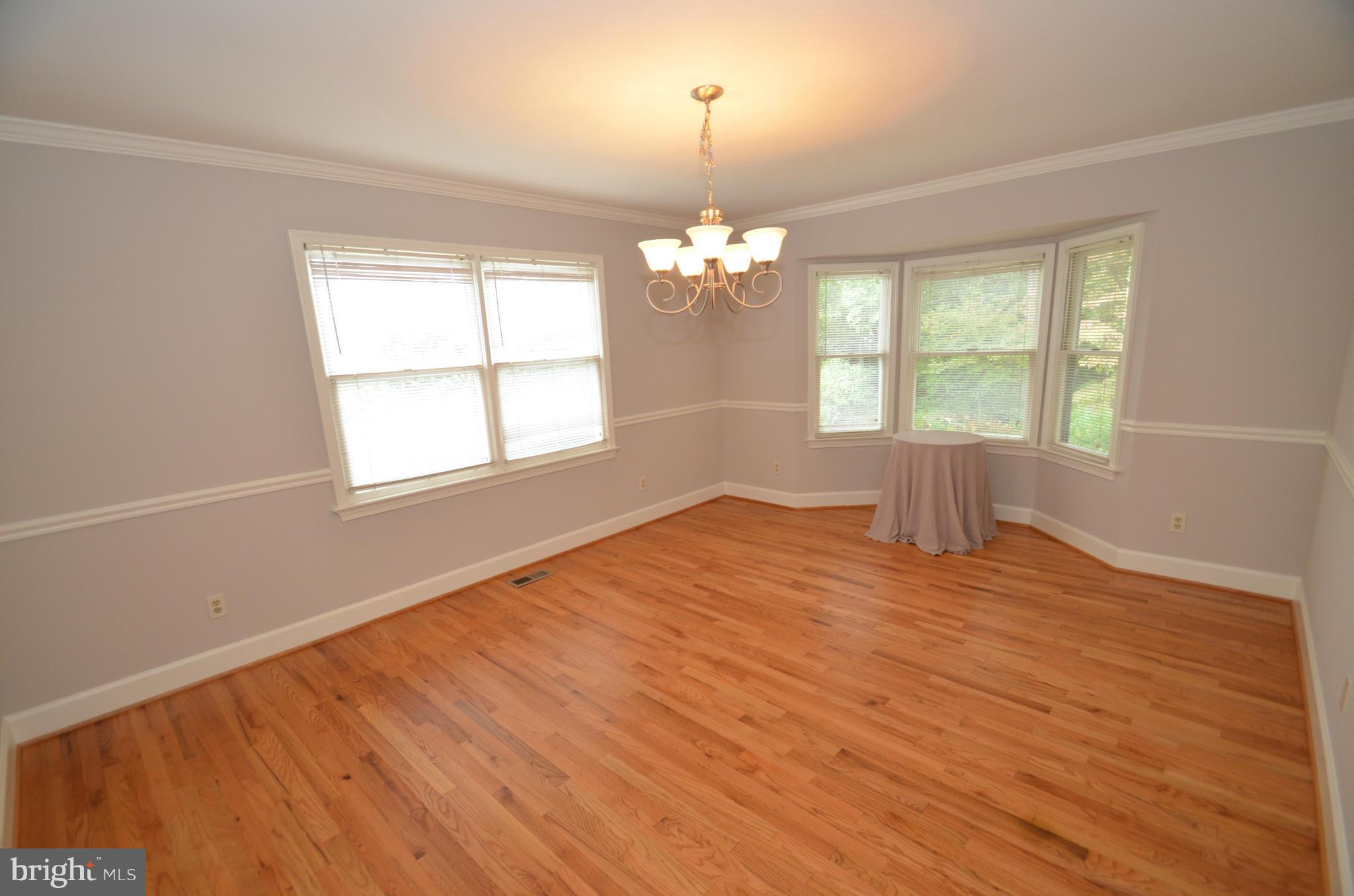 MC HENRY HEIGHTS - Residential Lease