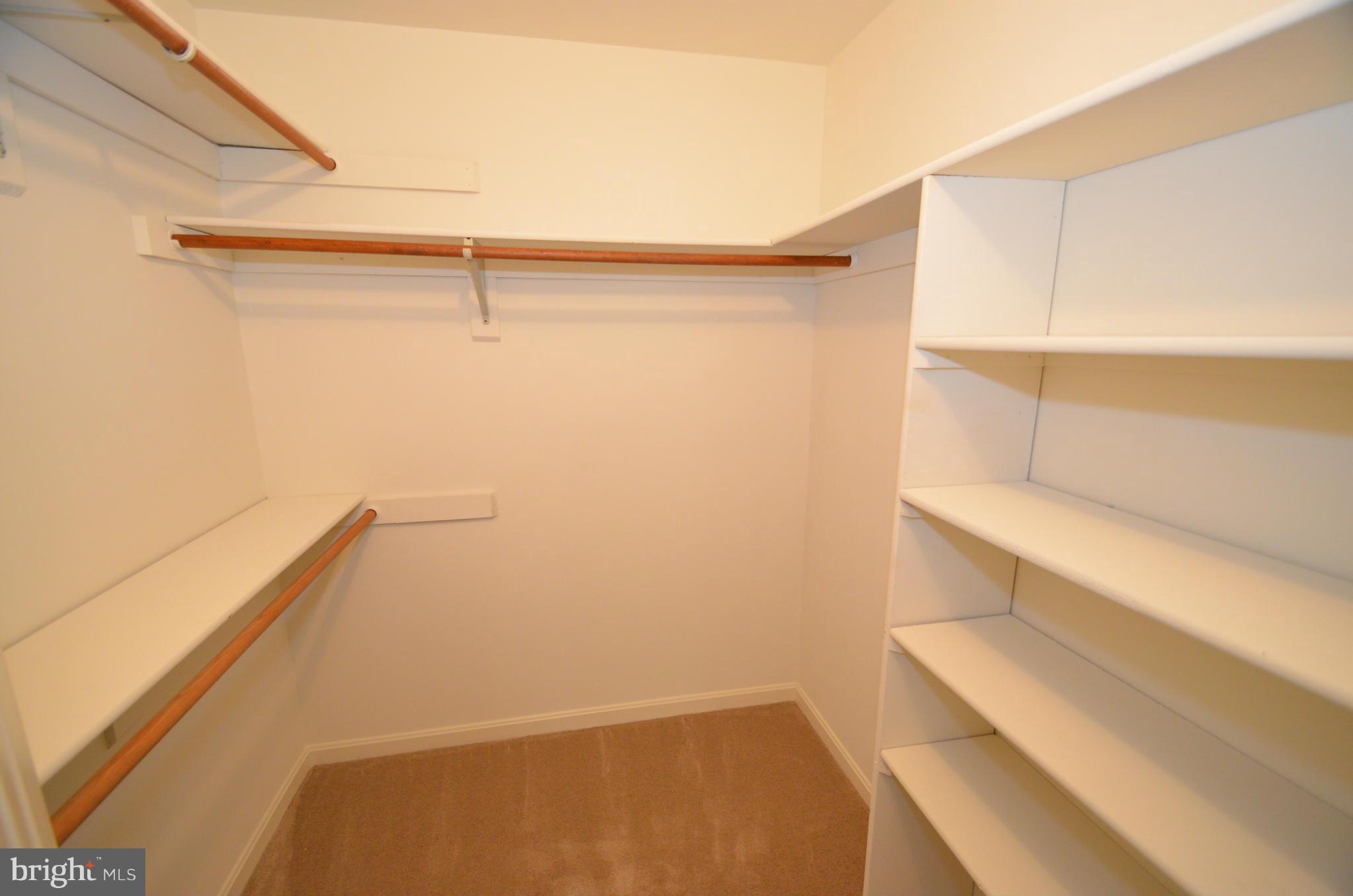 MC HENRY HEIGHTS - Residential Lease